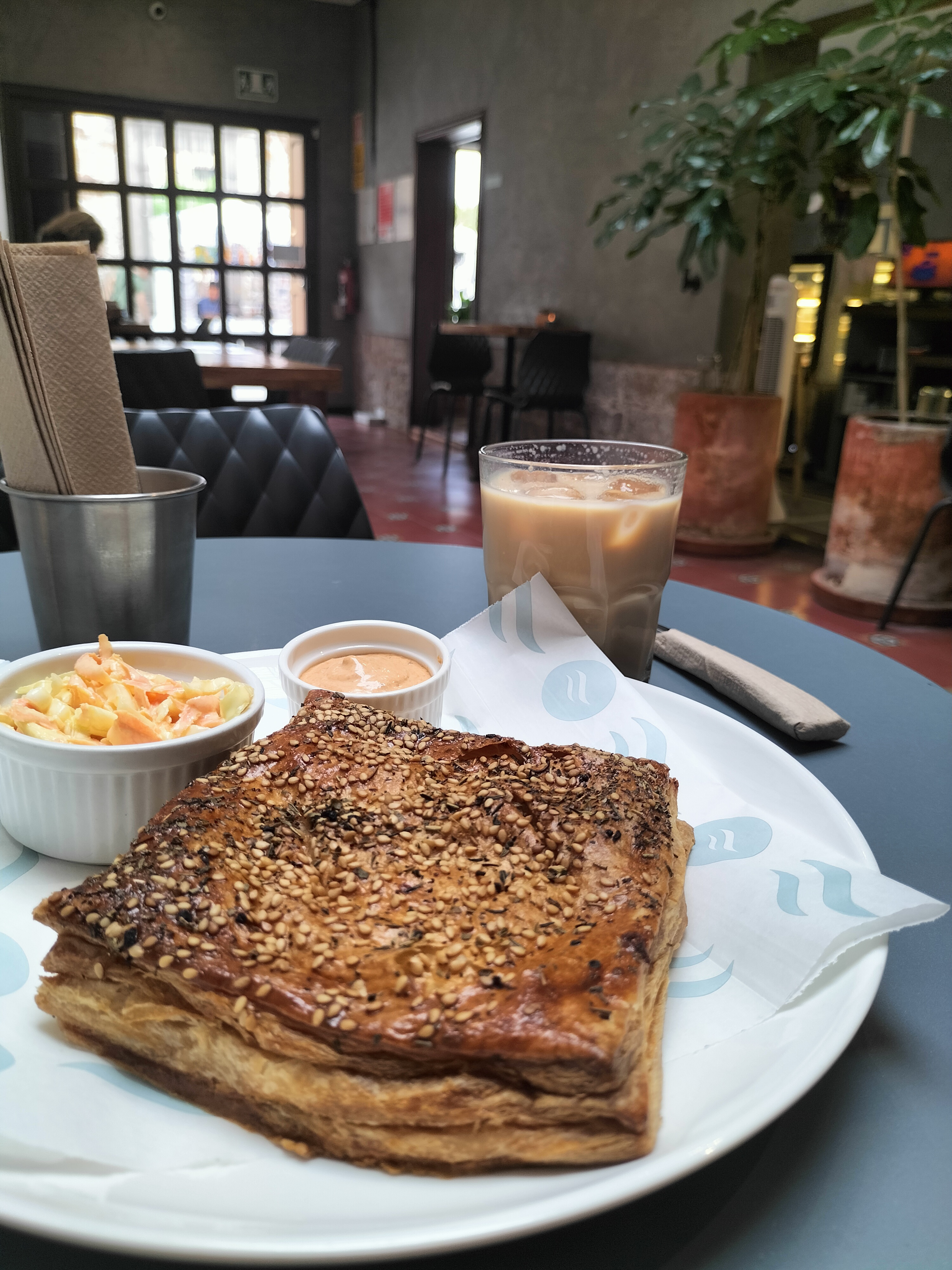 KAFFEE KUNST BERLÍN by Brotgarten image 6