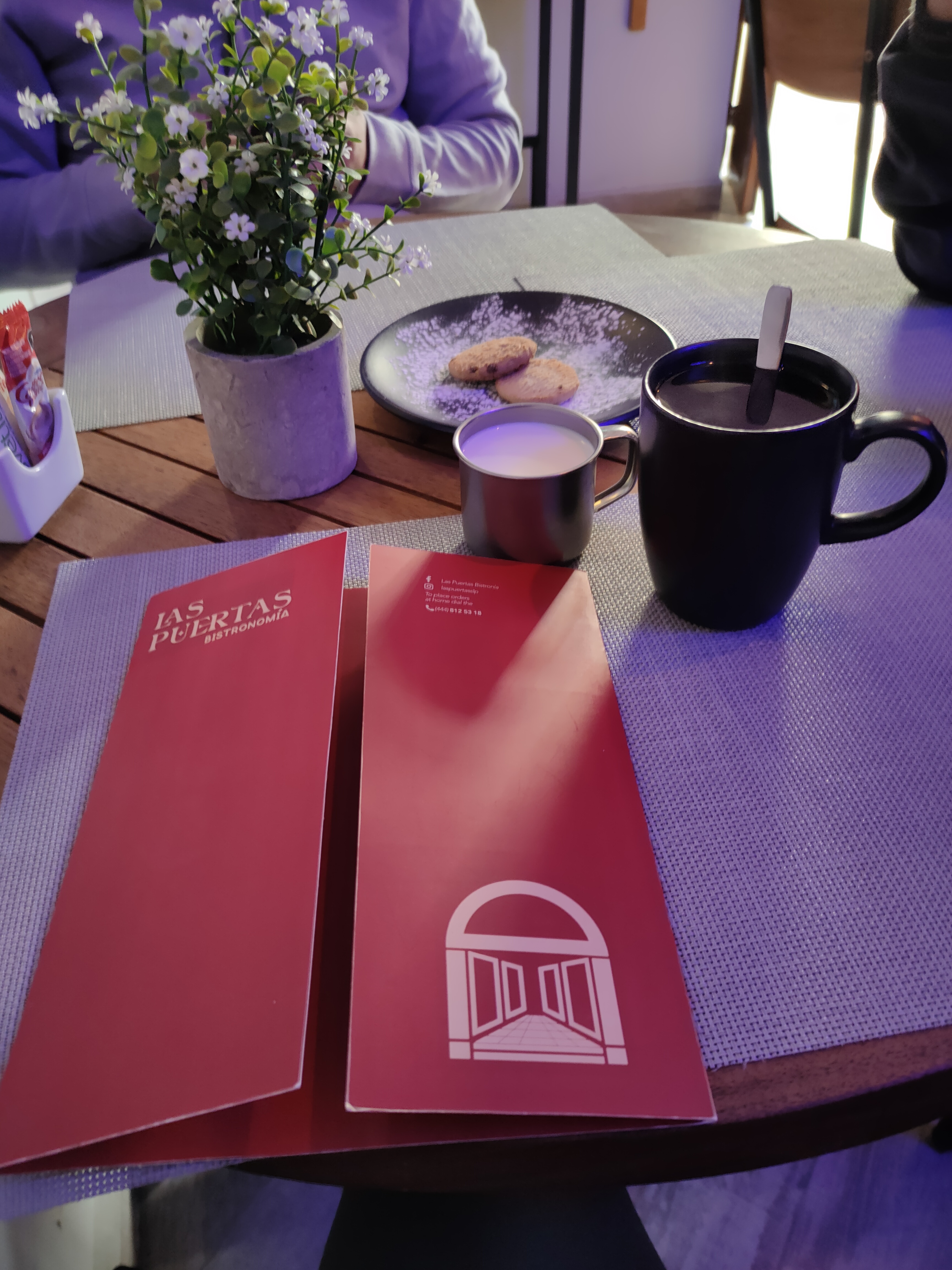 Las Puertas Bistronomía image 7