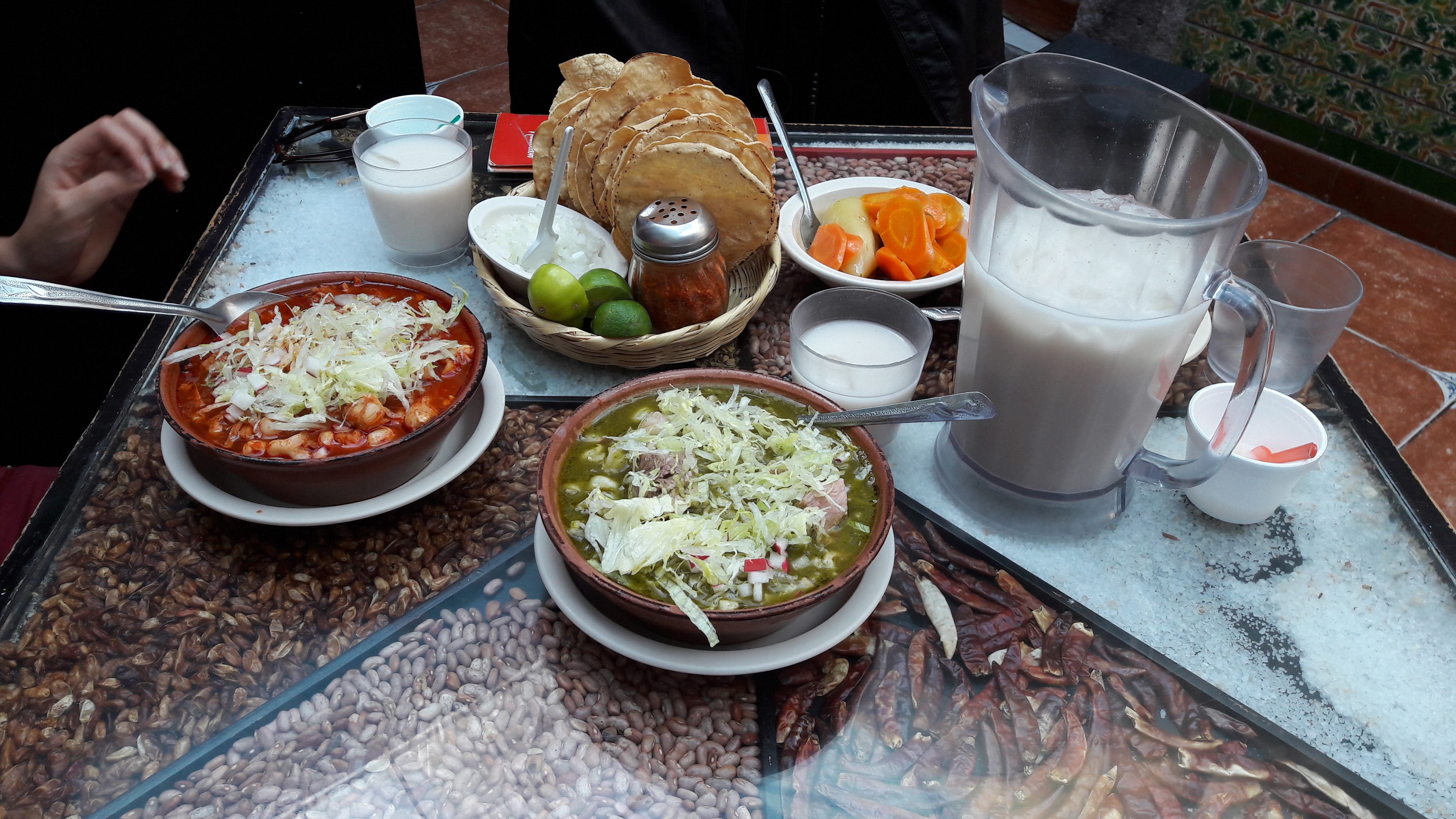 Antojitos El Pozole image 2