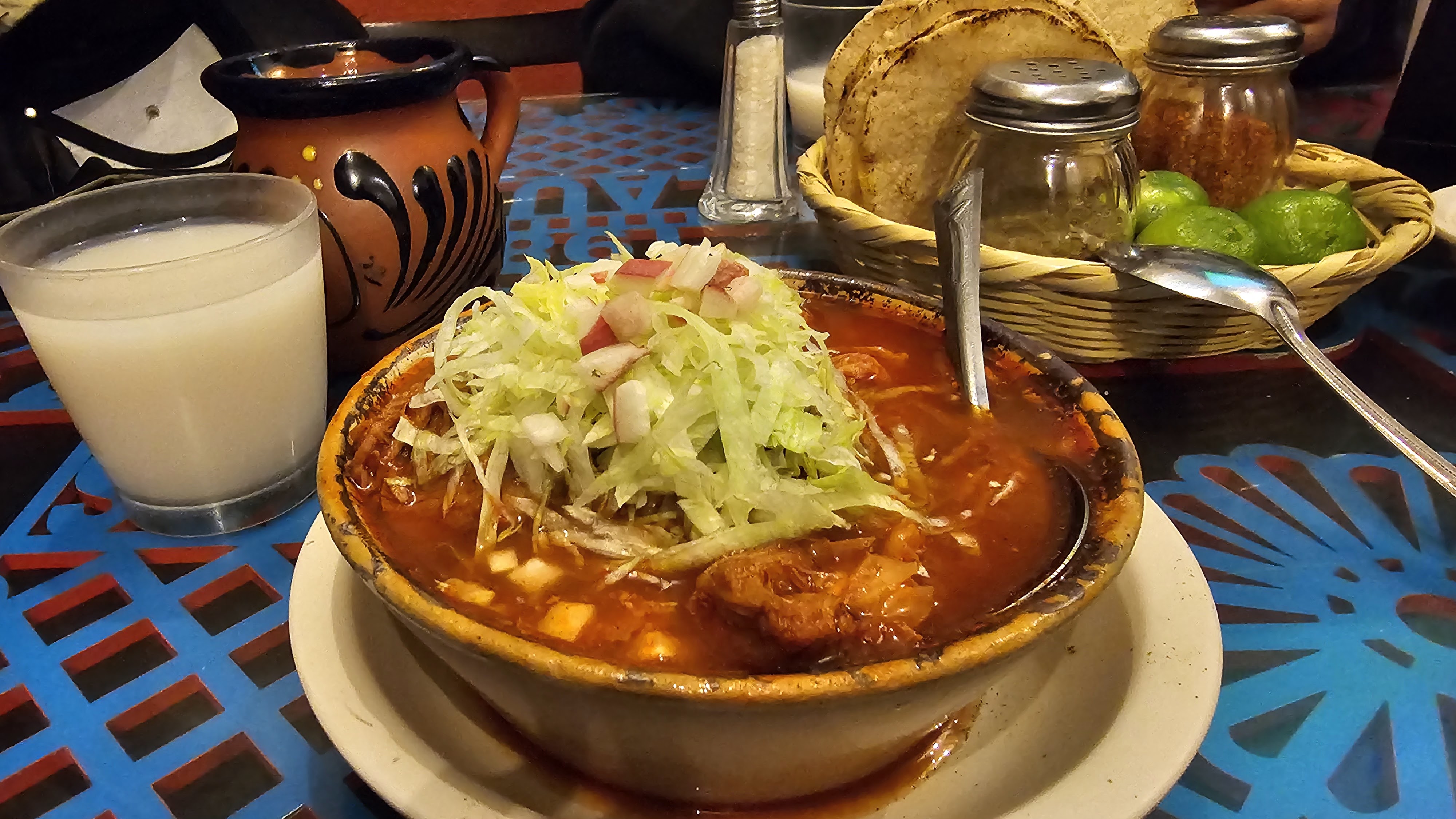 Antojitos El Pozole image 3