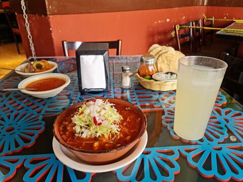 Antojitos El Pozole image 4