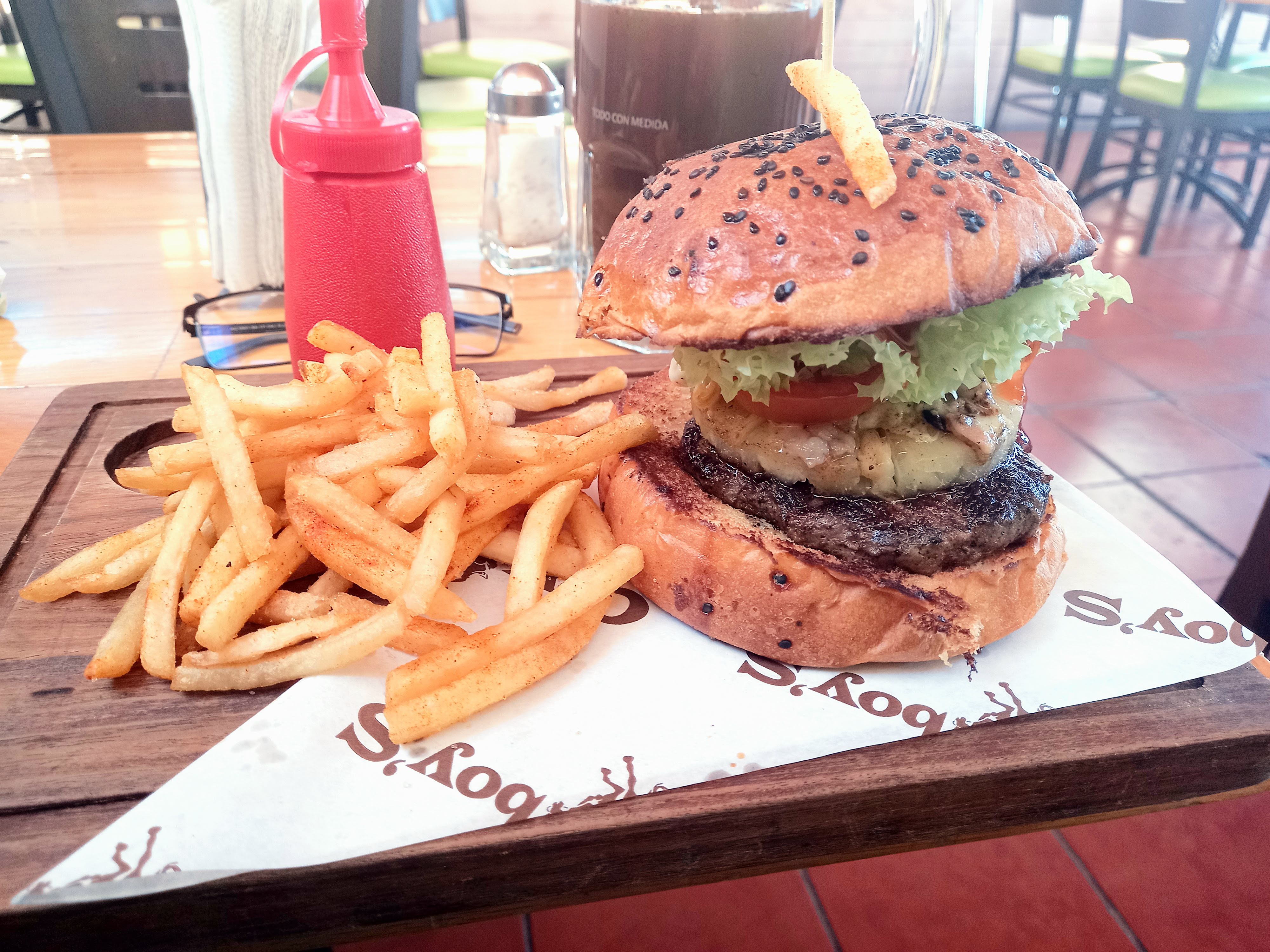 Cowboys Sports Bar image 4