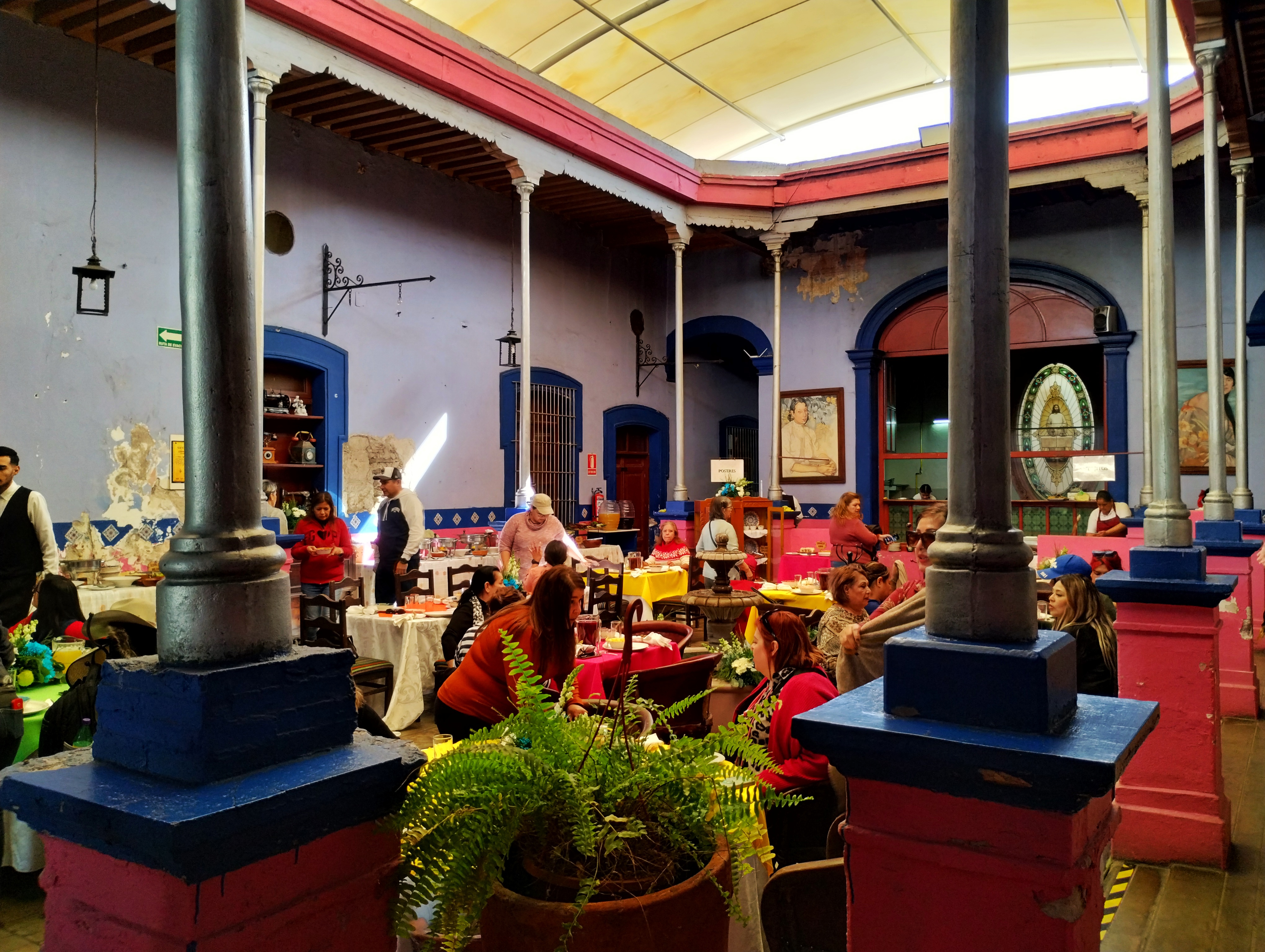 La Saturnina image 3