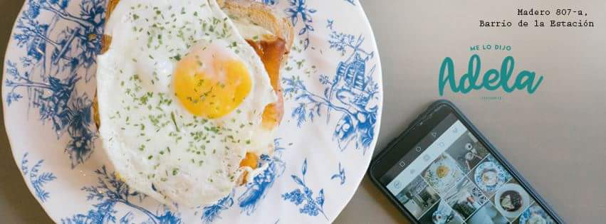 Me lo dijo Adela image 2