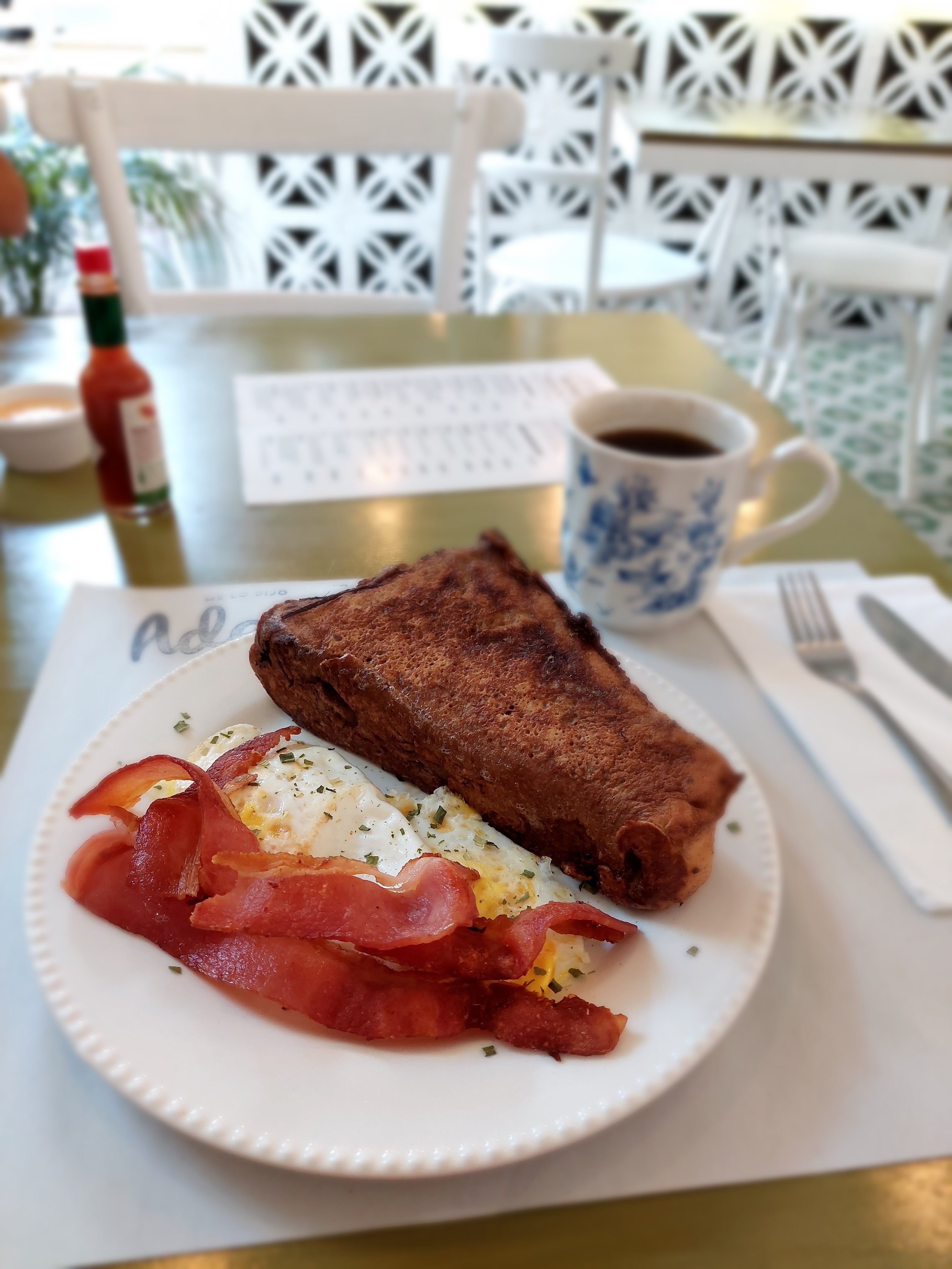 Me lo dijo Adela image 6