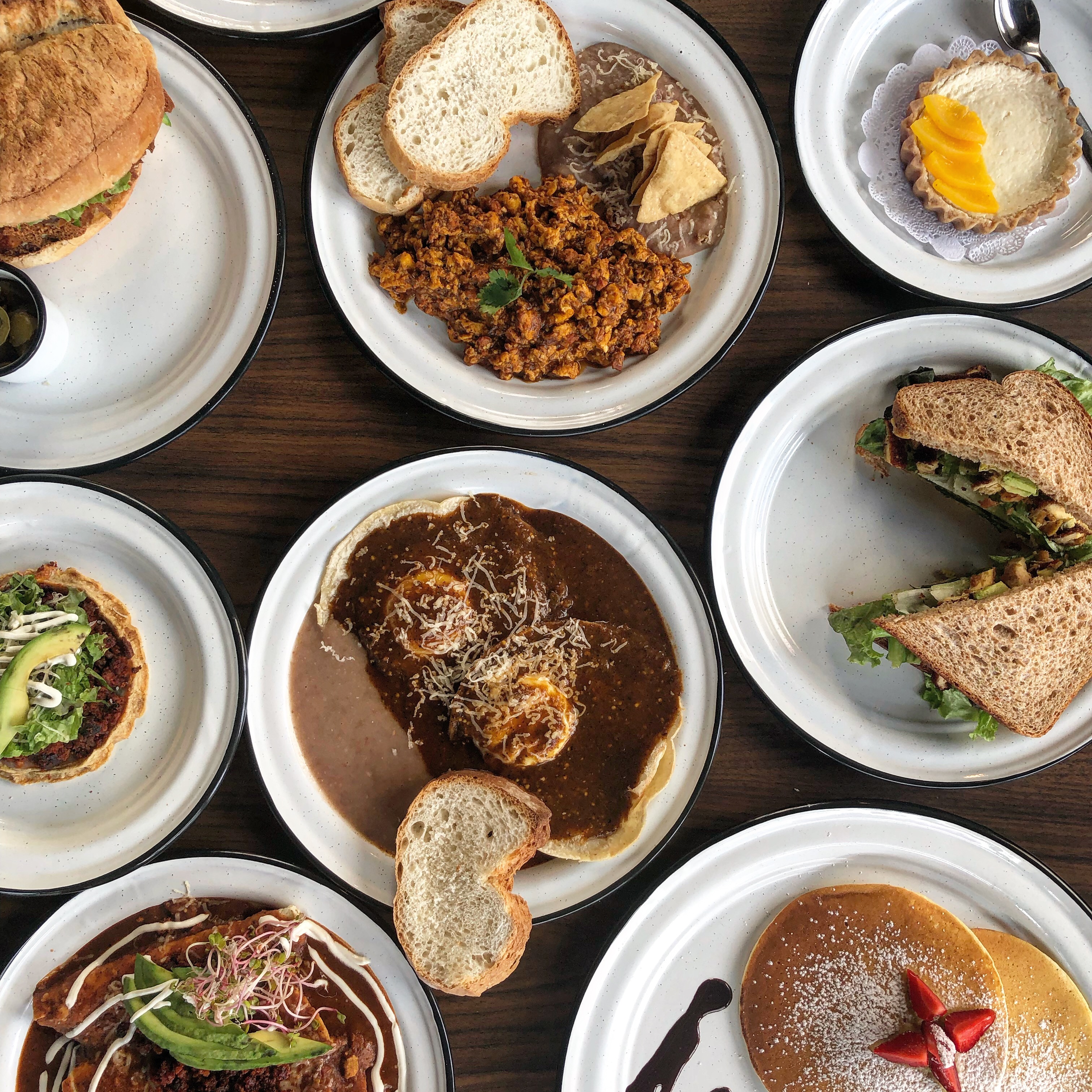 Cinco de Mayo Mesón image 5