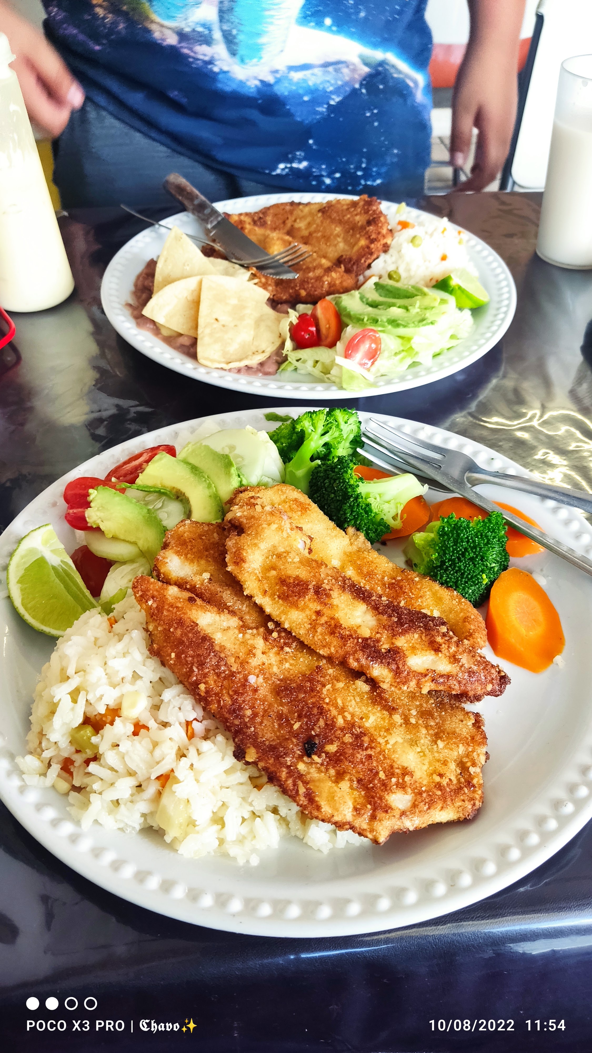 Carnes y Mariscos El Pelícano Comelón image 3