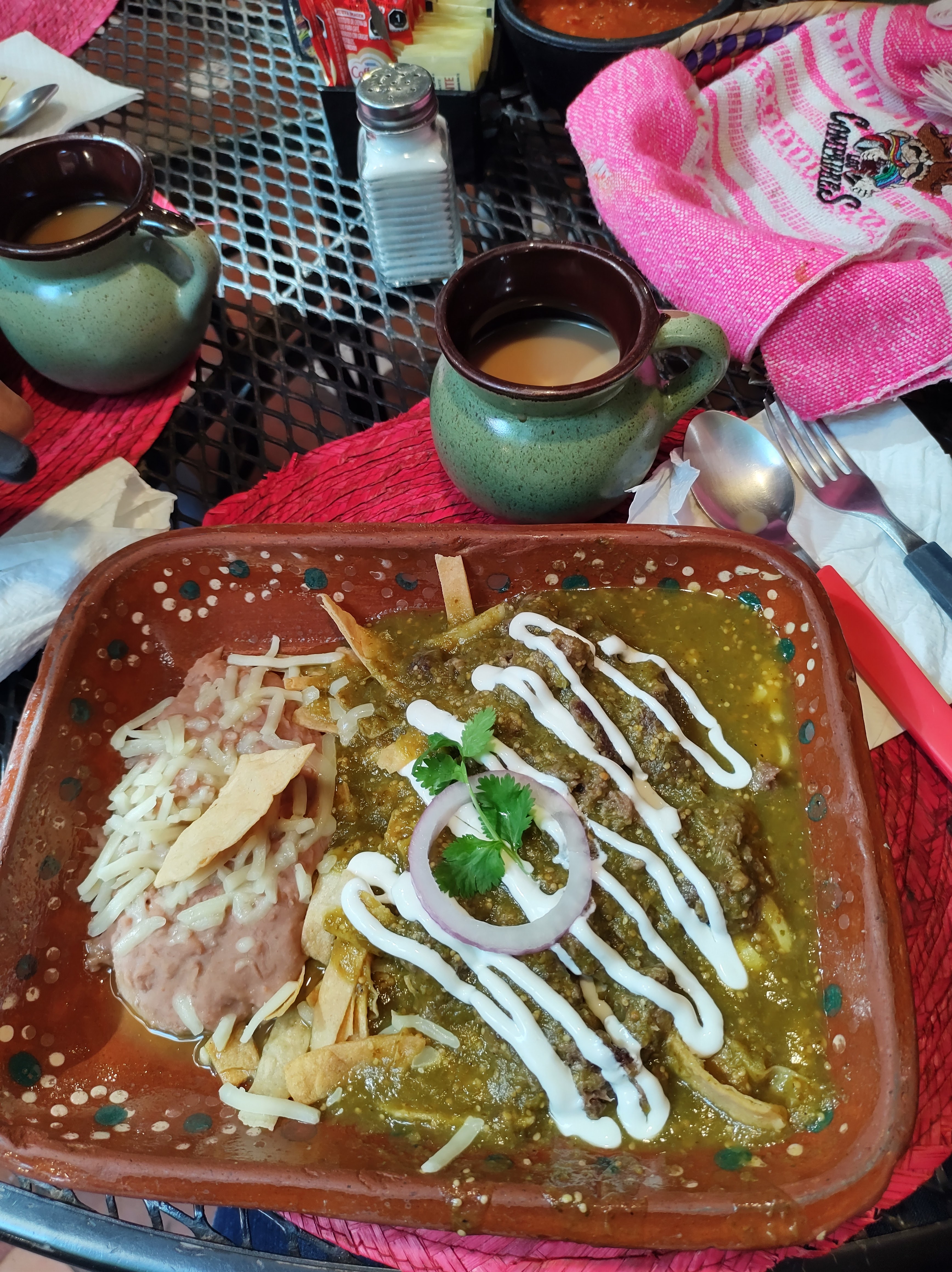 Los Compadres image 2