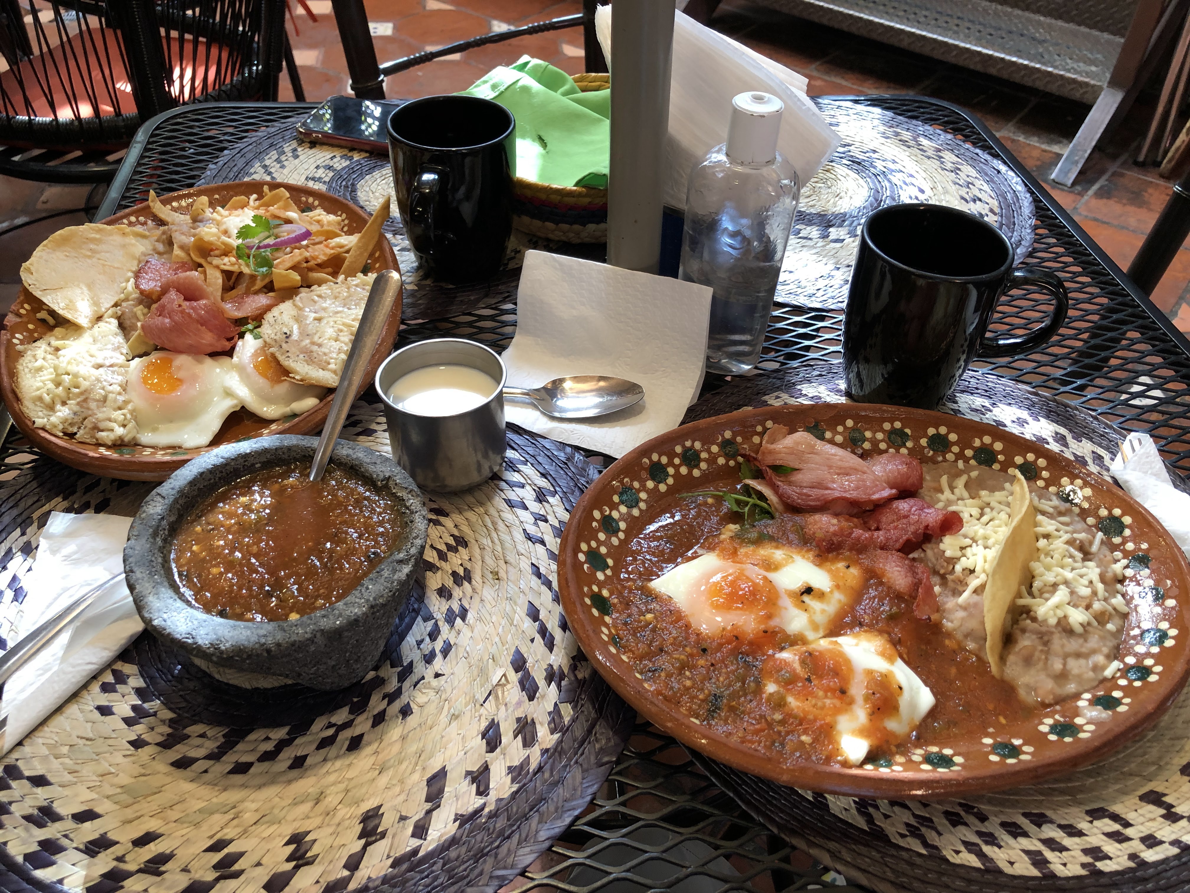 Los Compadres image 6