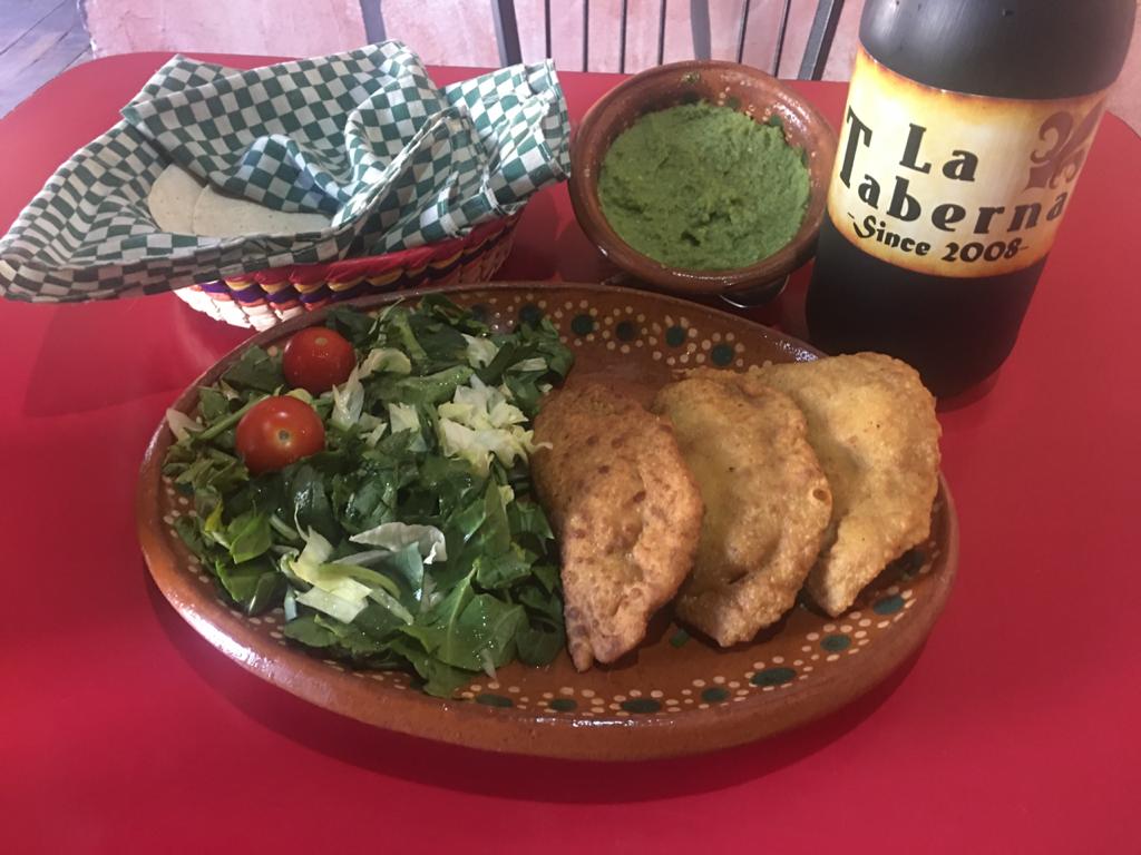 La Taberna image 7