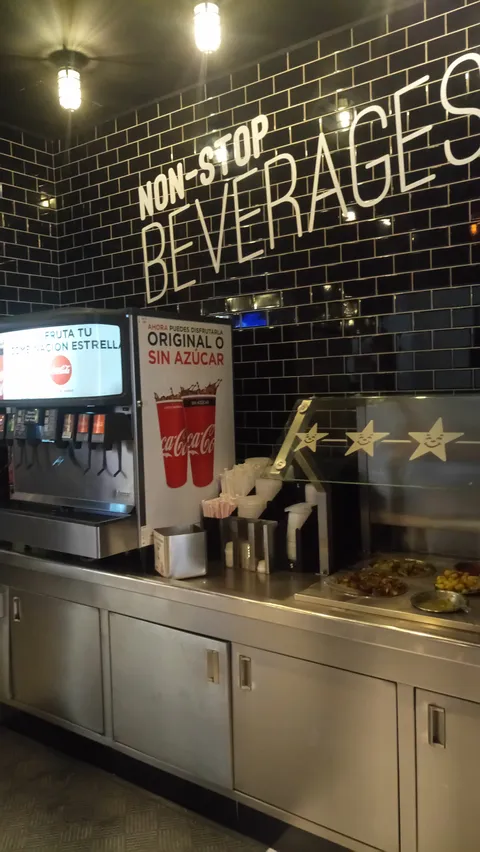 Carl’s Jr. image 5