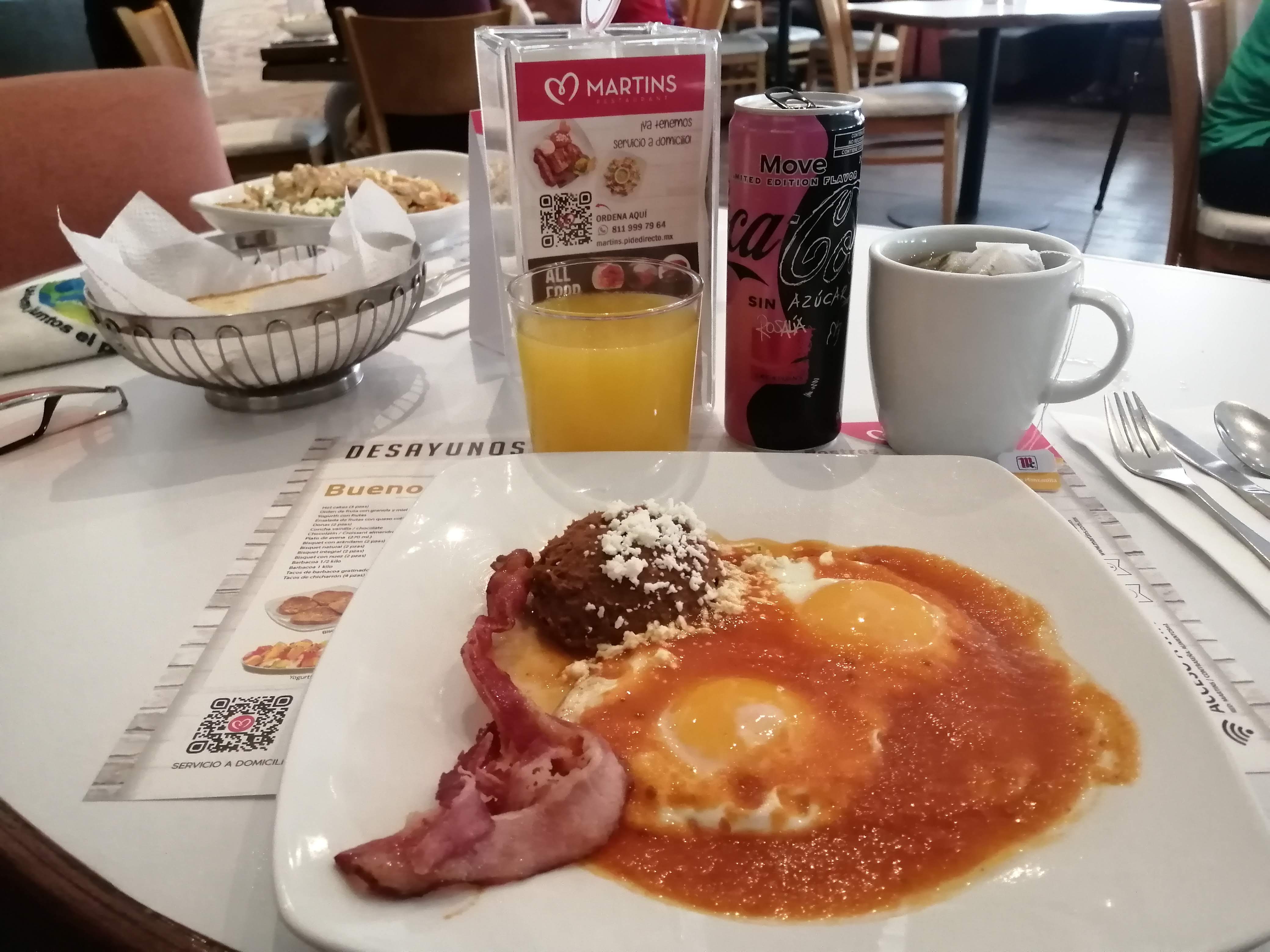 Martins Saltillo image 8