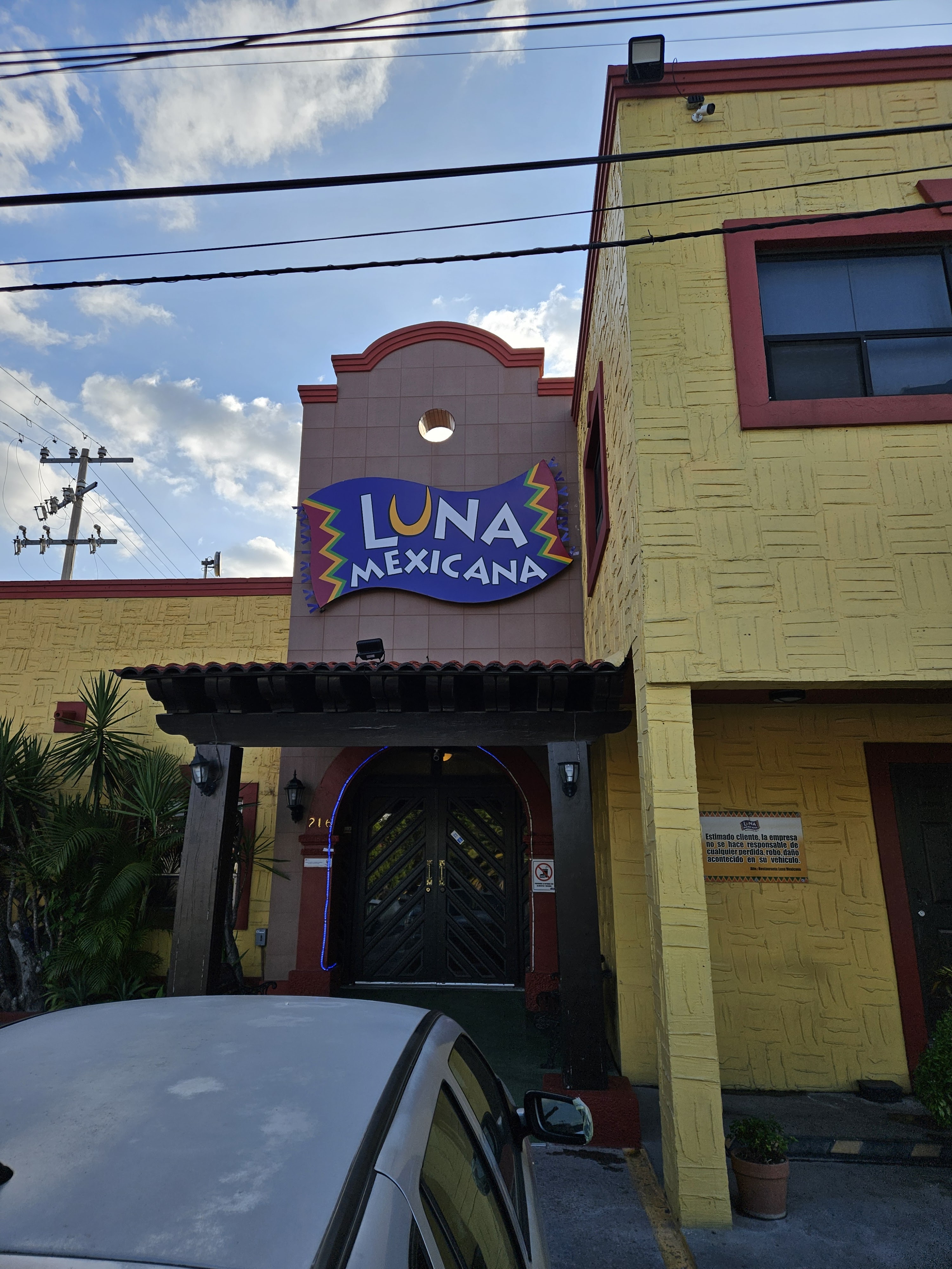Luna Mexicana Lindavista image 7