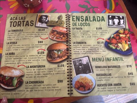 Esquina Bajan Chilaquiles image 5