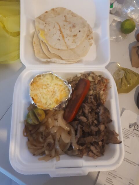 Los Reyes Restaurante image 7