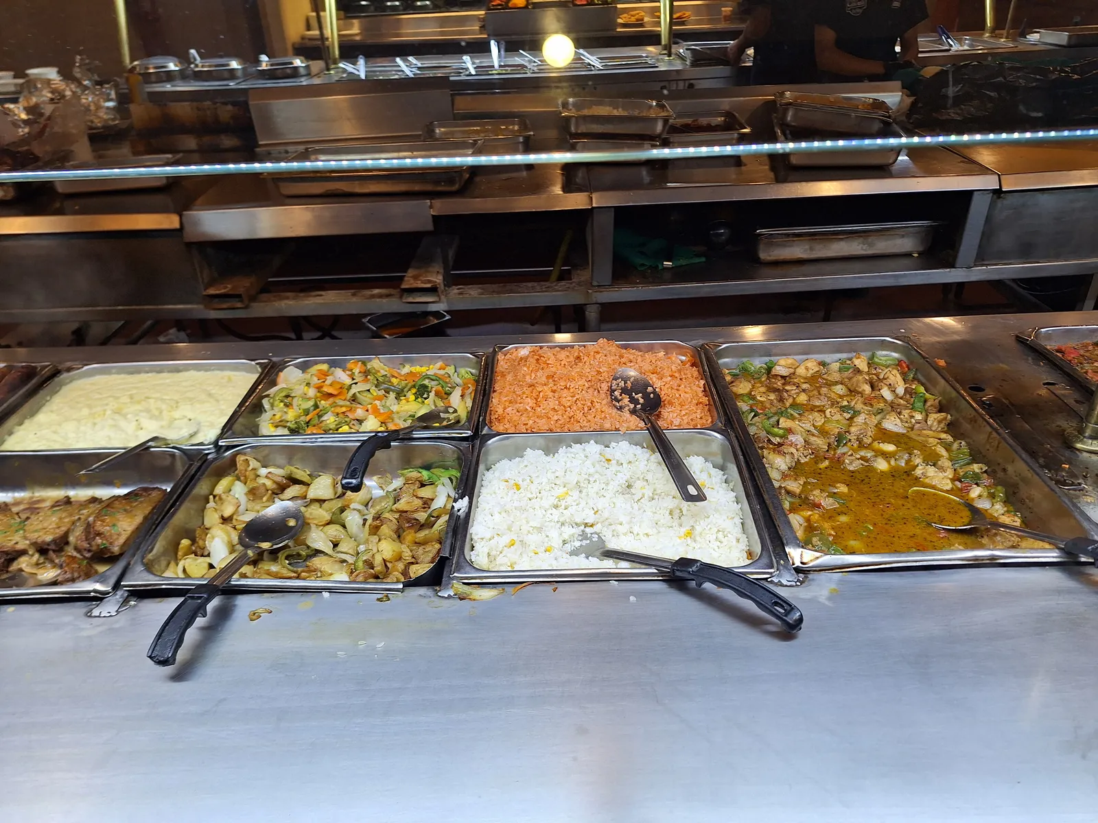 Los Generales Buffets Lindavista image 5