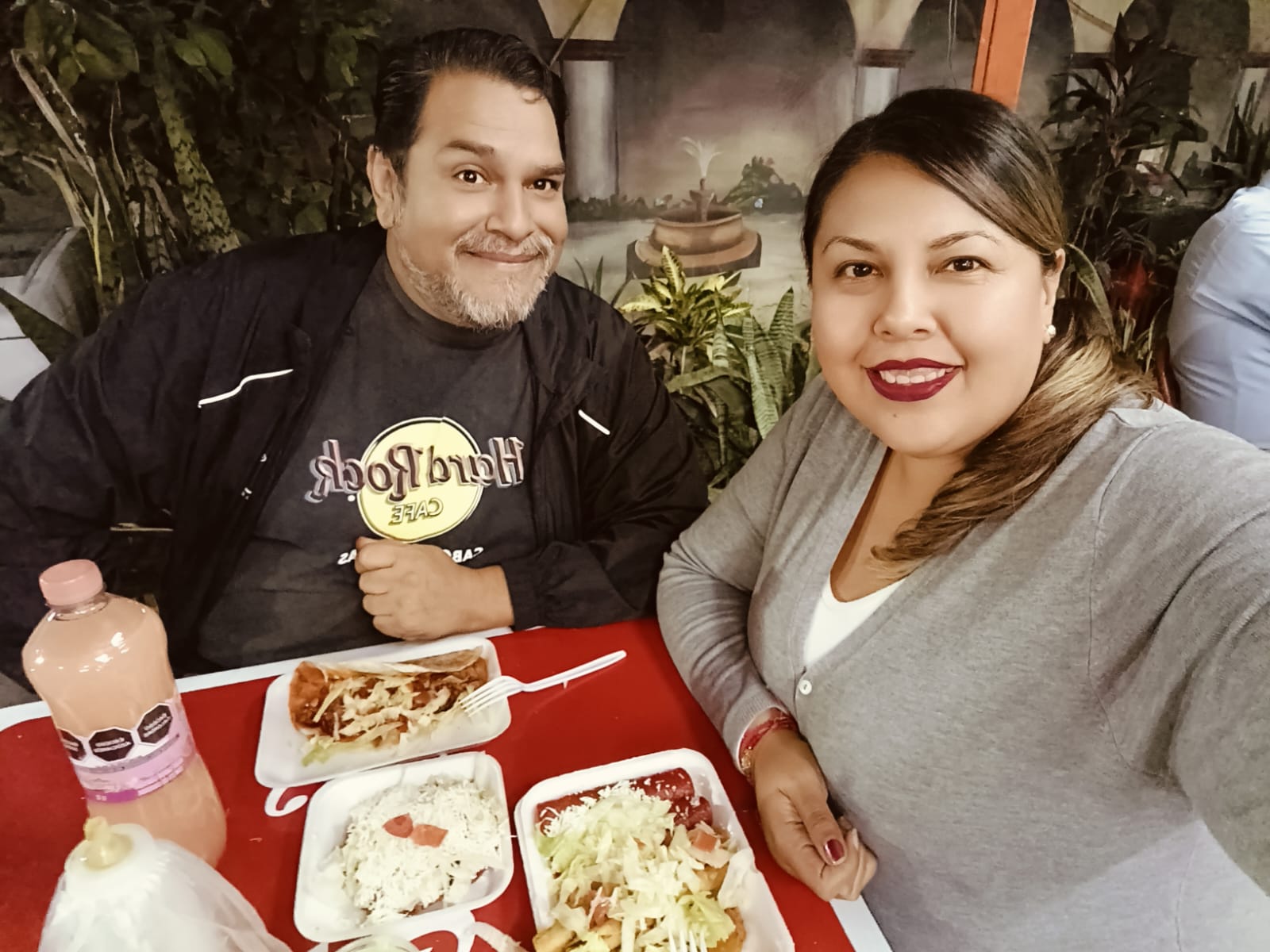 hacienda la paloma restaurante image 3