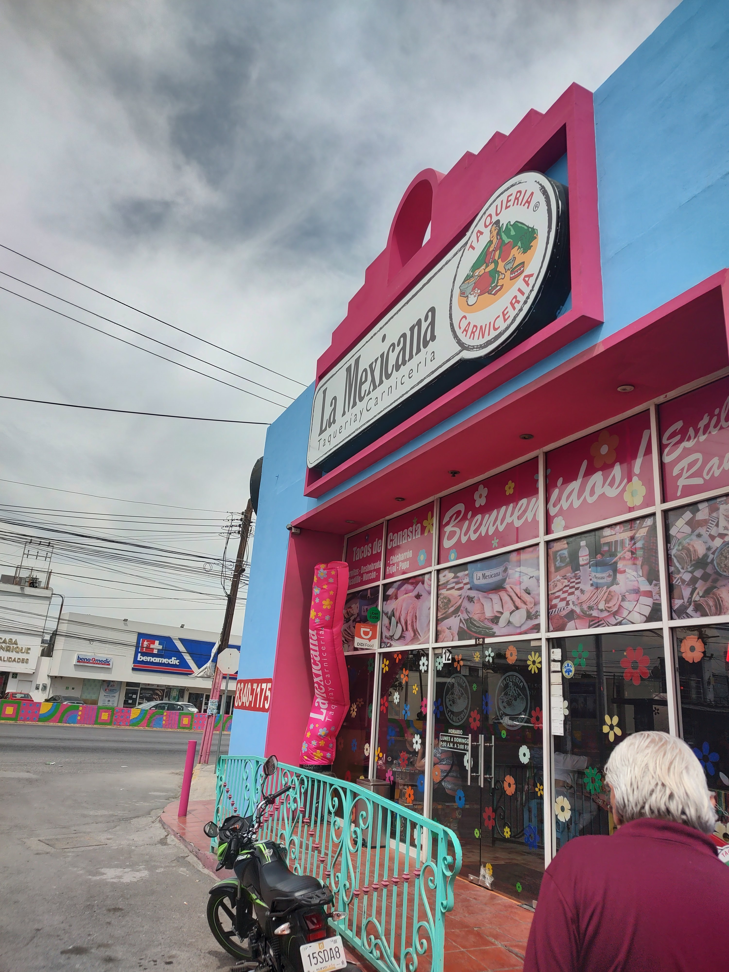 Taqueria La Mexicana Linda Vista image 5