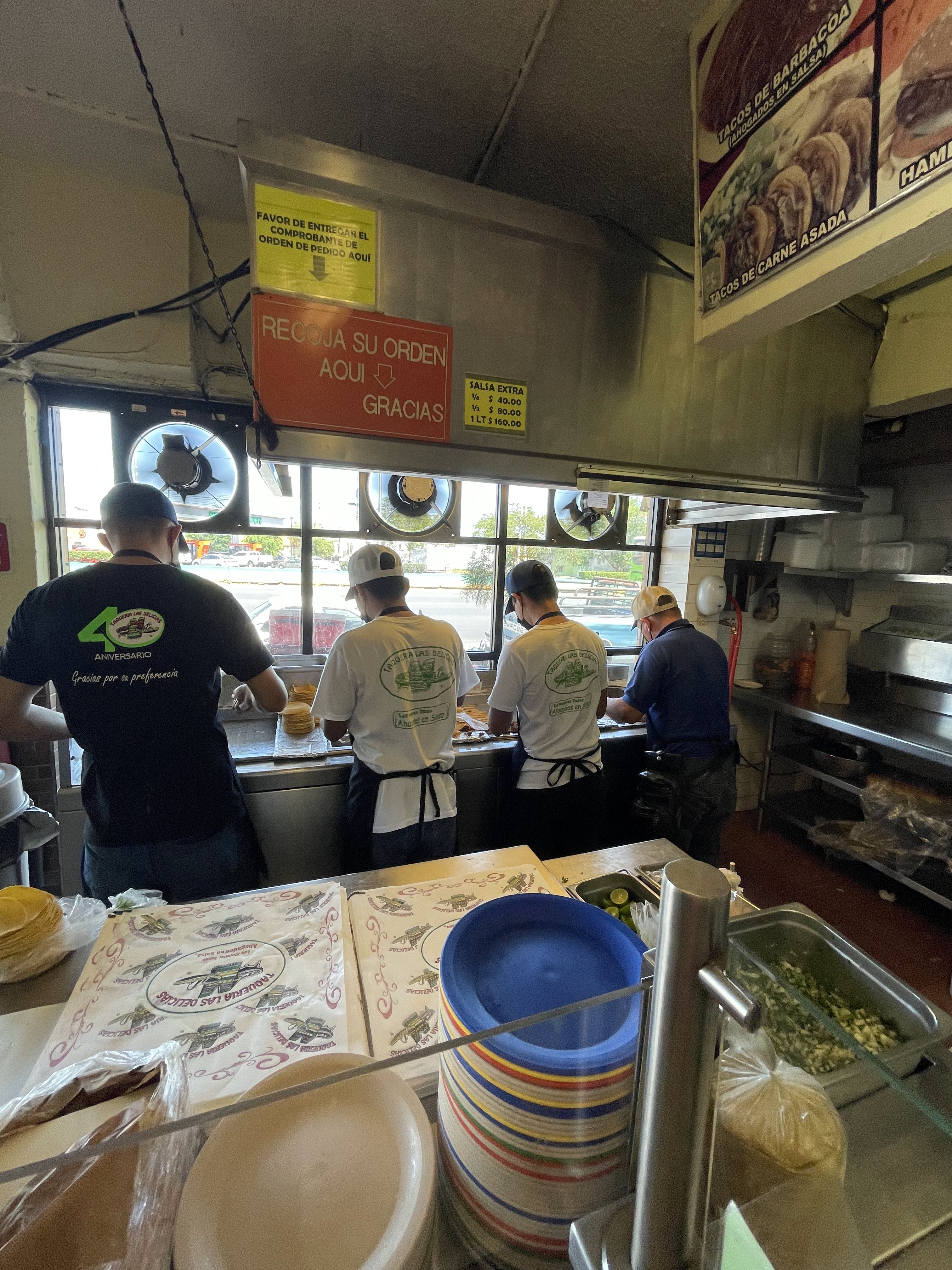 Taquería Las Delicias Exposición | Guadalupe image 10