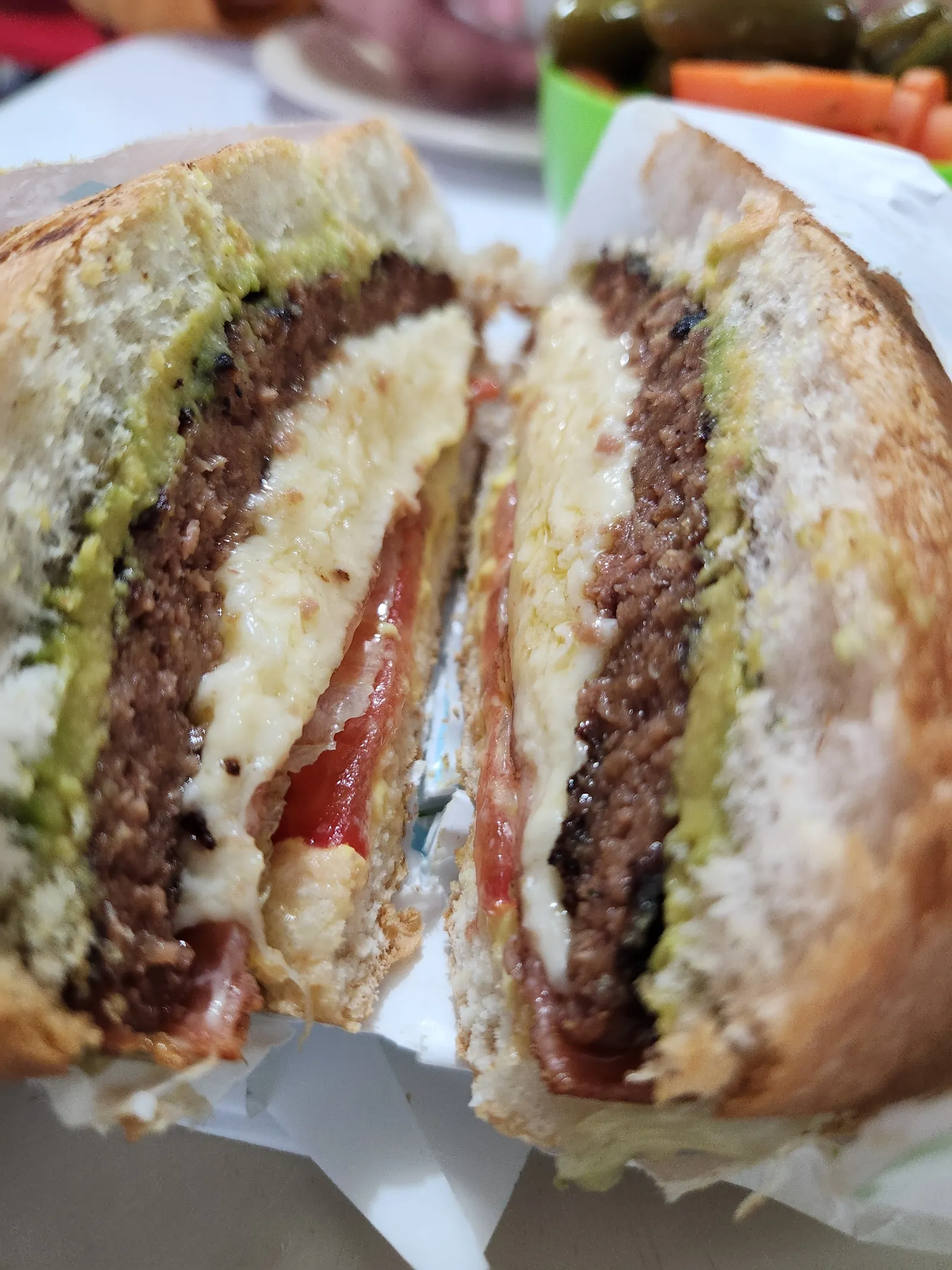Teo Burger image 7