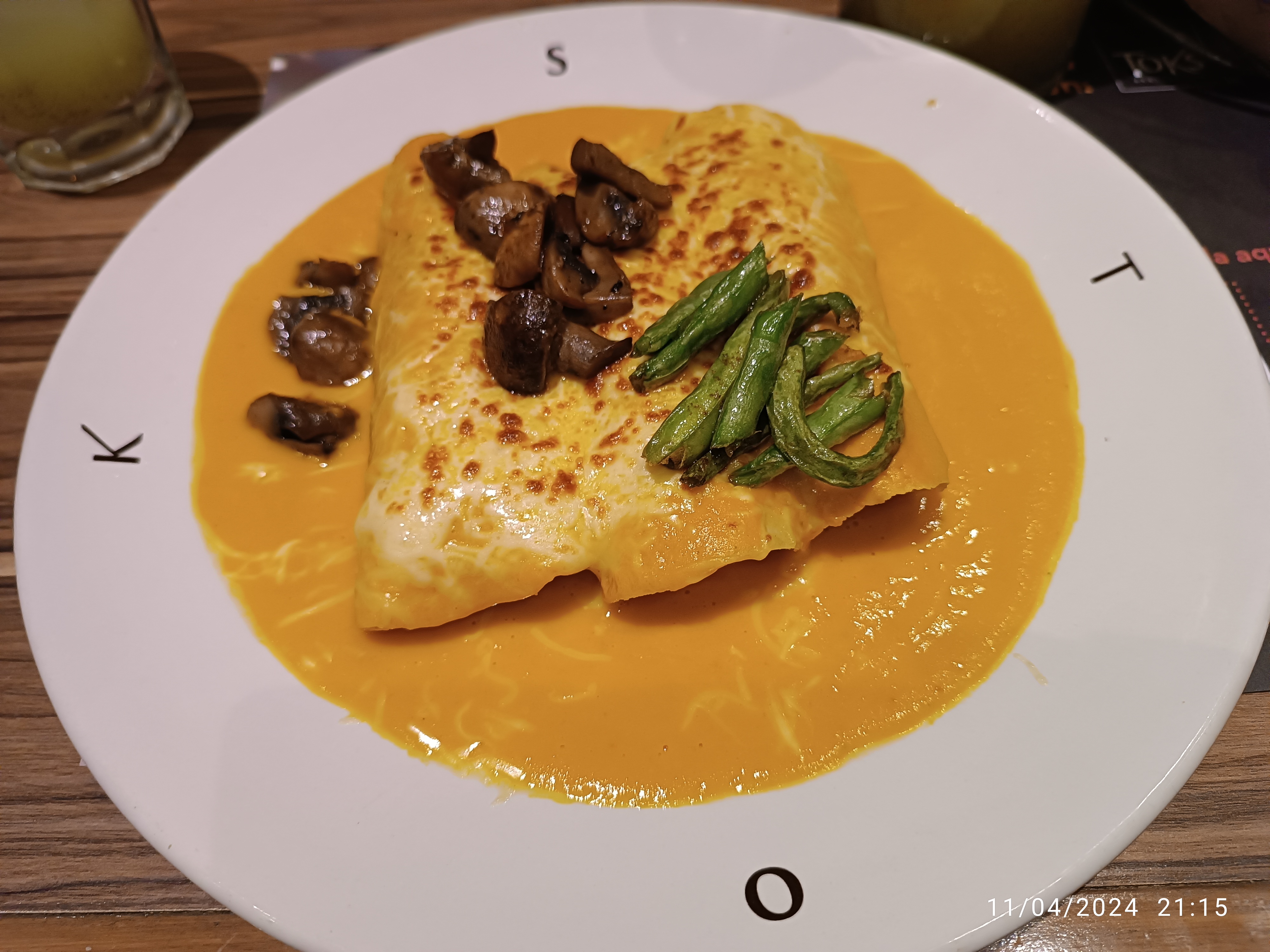 Toks La Pastora image 10