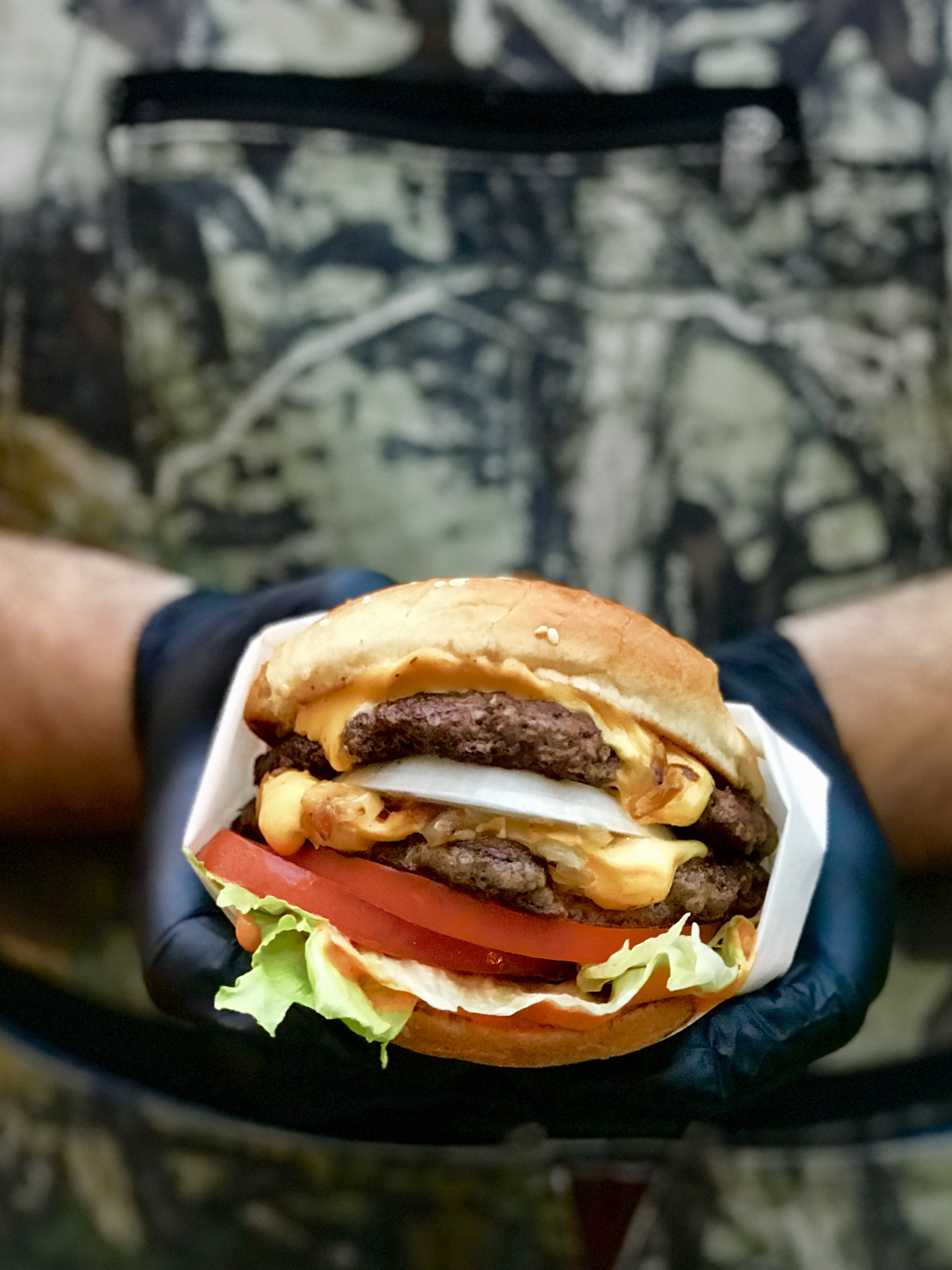 Naranjo’s Juicy Burgers image 2