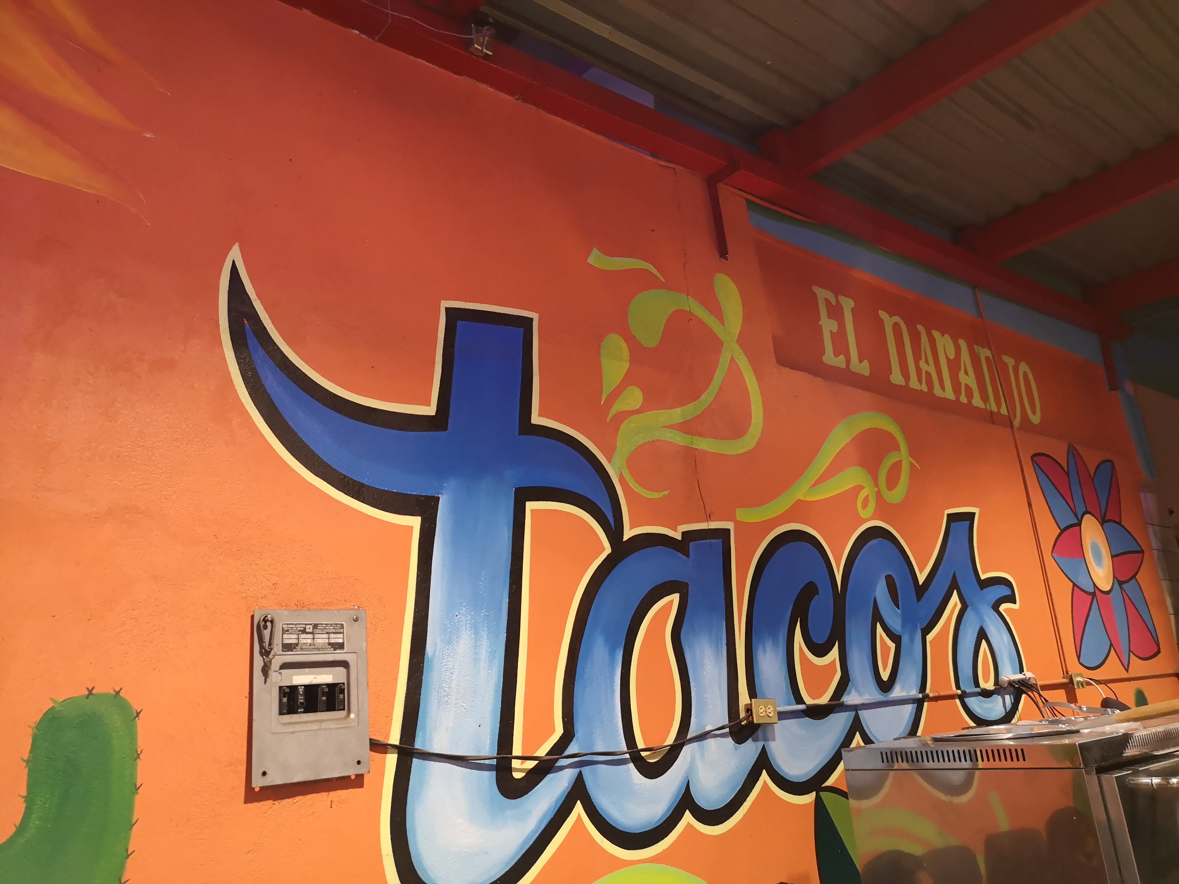 Naranjo’s Juicy Burgers image 7