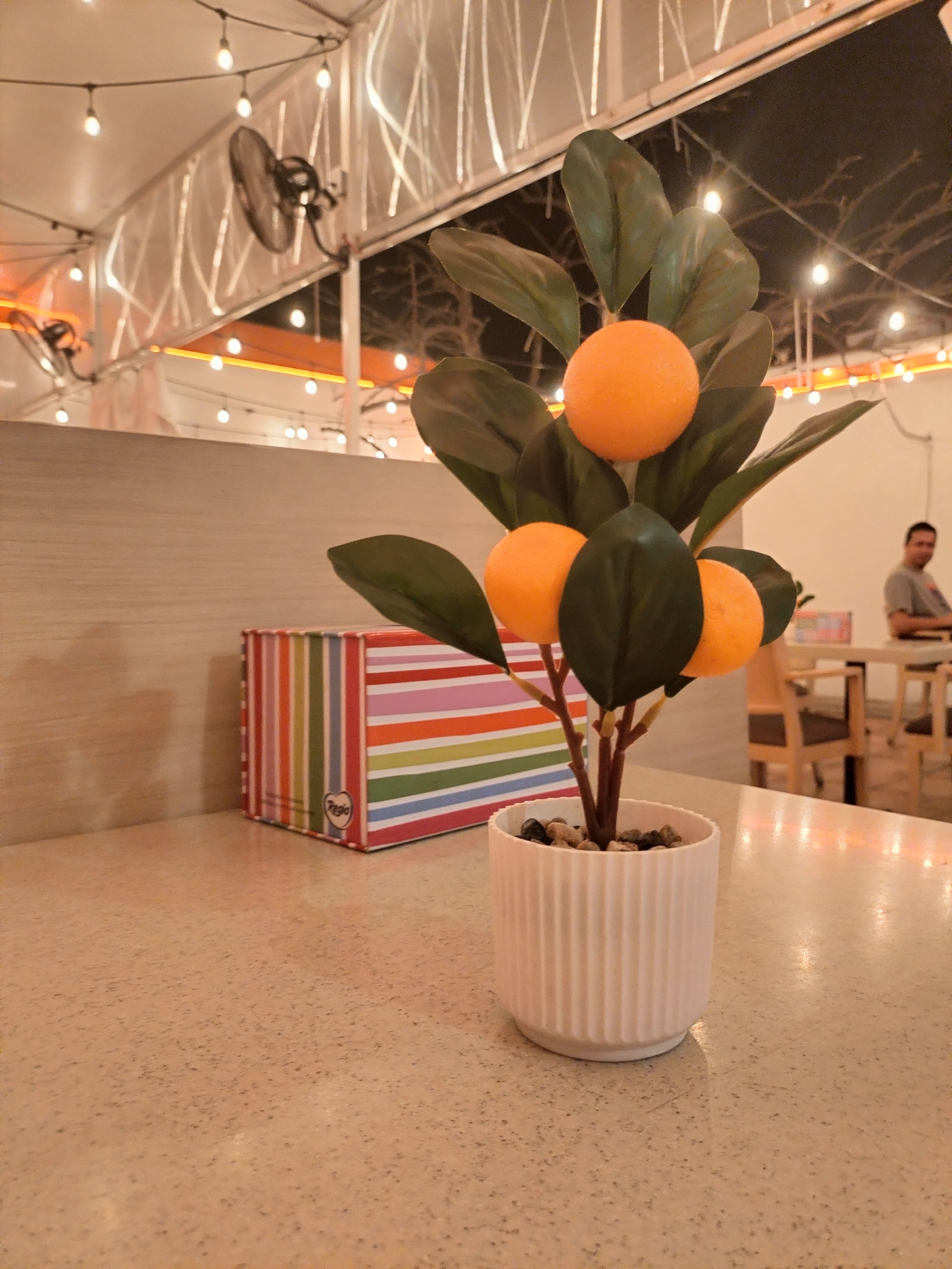 Naranjo’s Juicy Burgers image 10