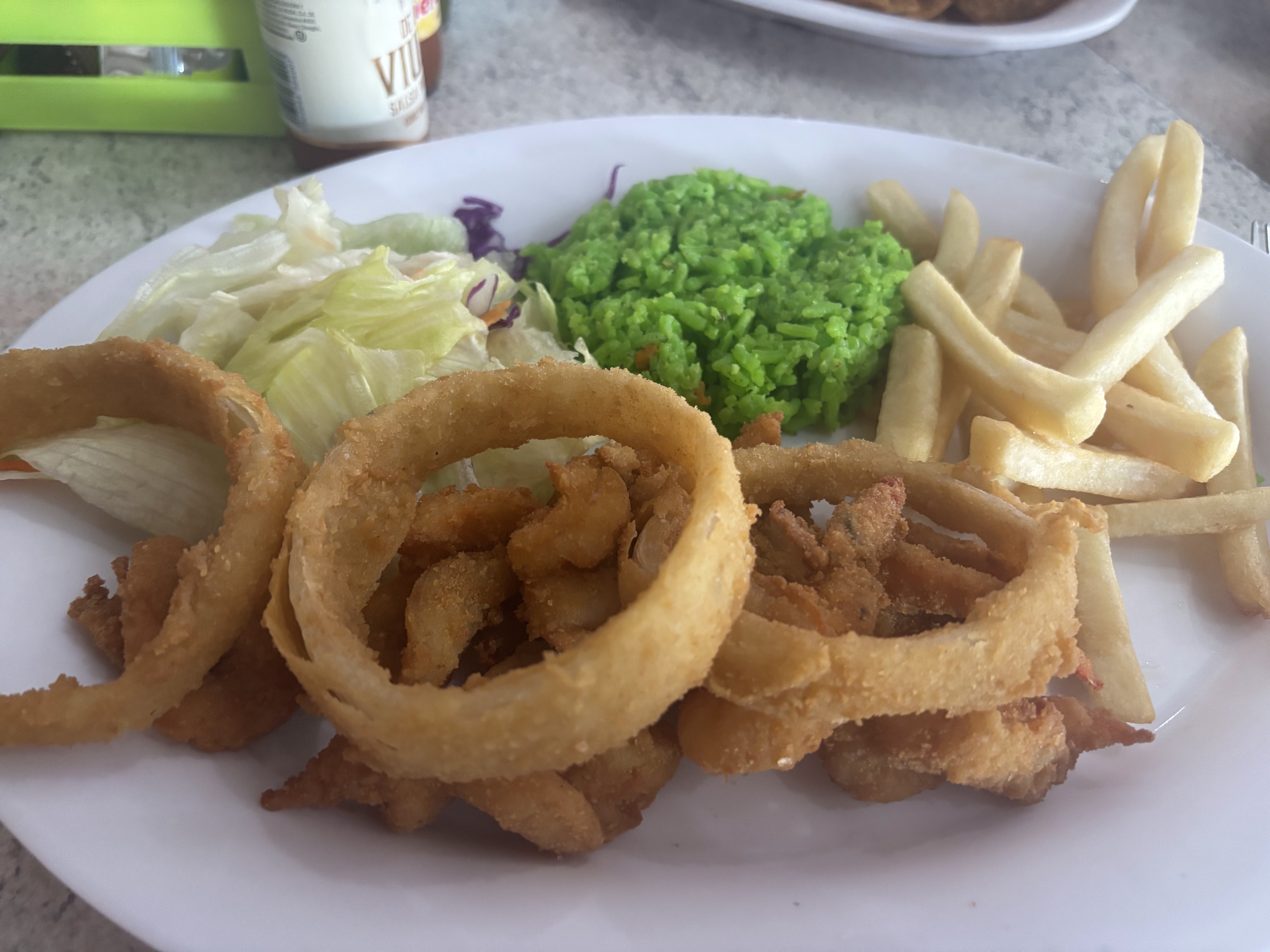 La Pesca Linda Vista image 3