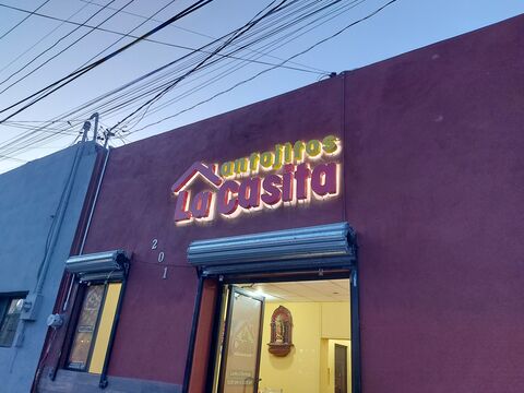 Antojitos La Casita image 1