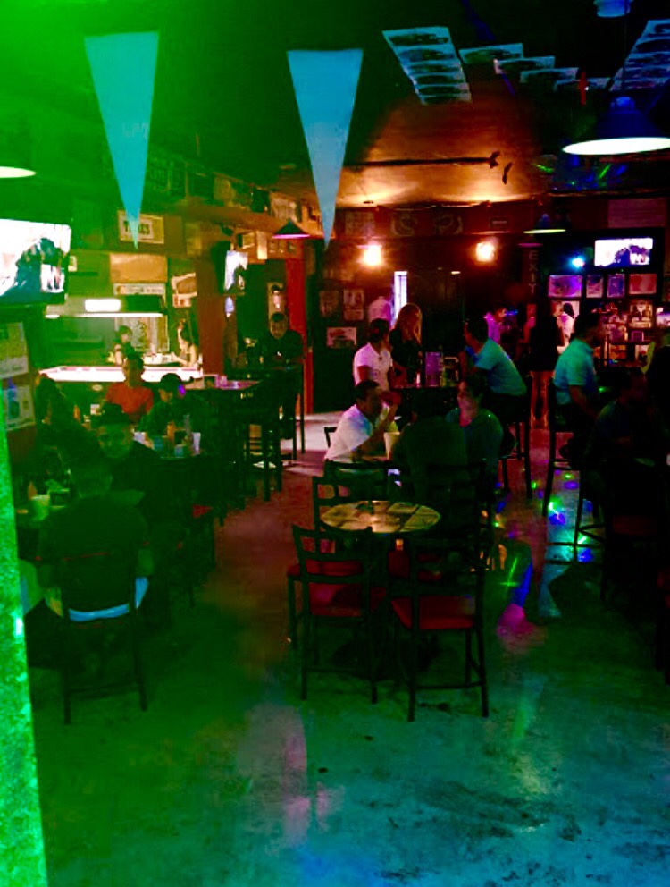 RESTAURANT BAR EL GARAGE image 8