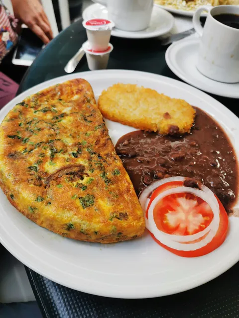 Restaurant y Cafetería D'Raquel image 4