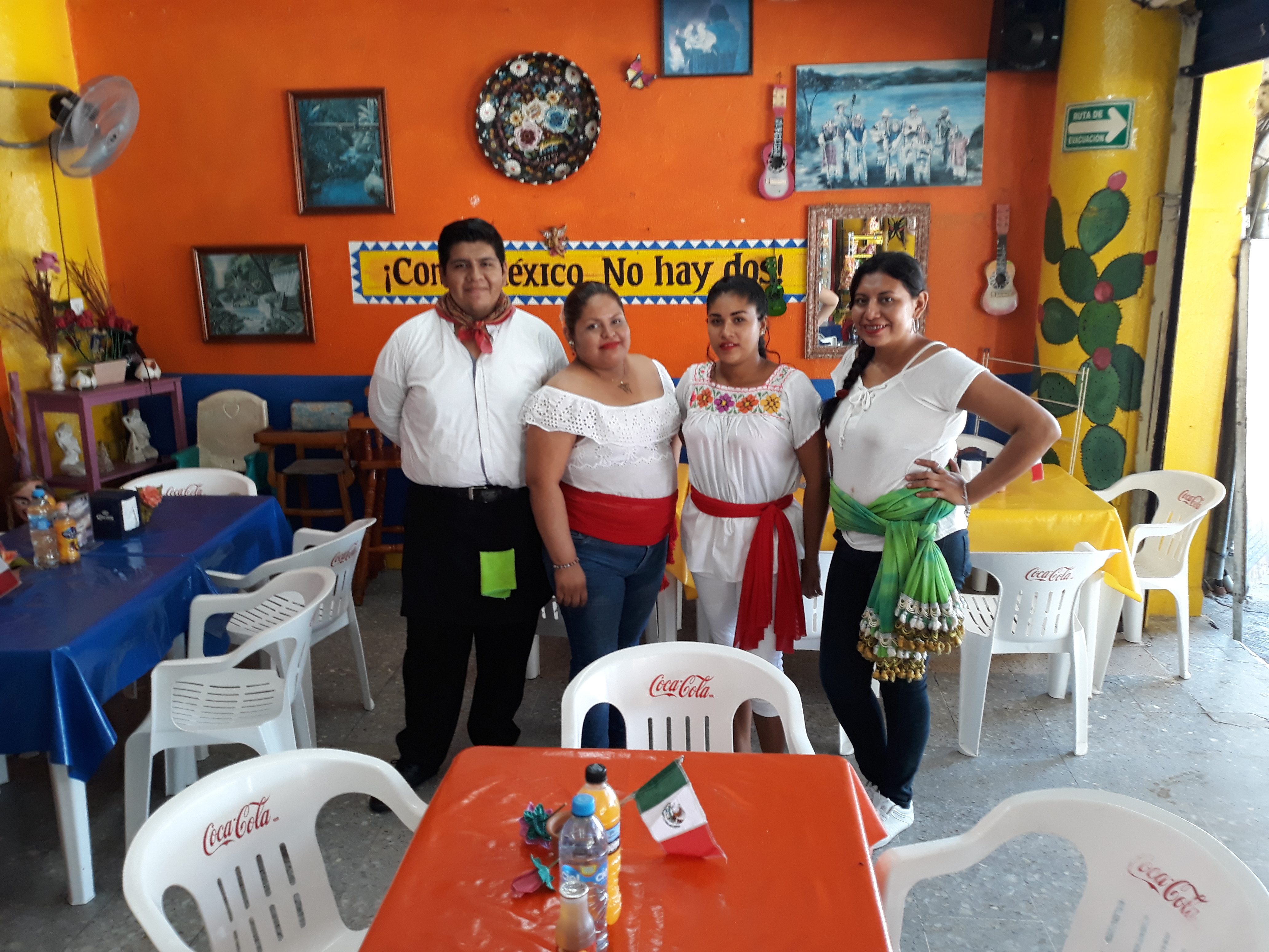 Restaurante las tarascas de acapulco image 2