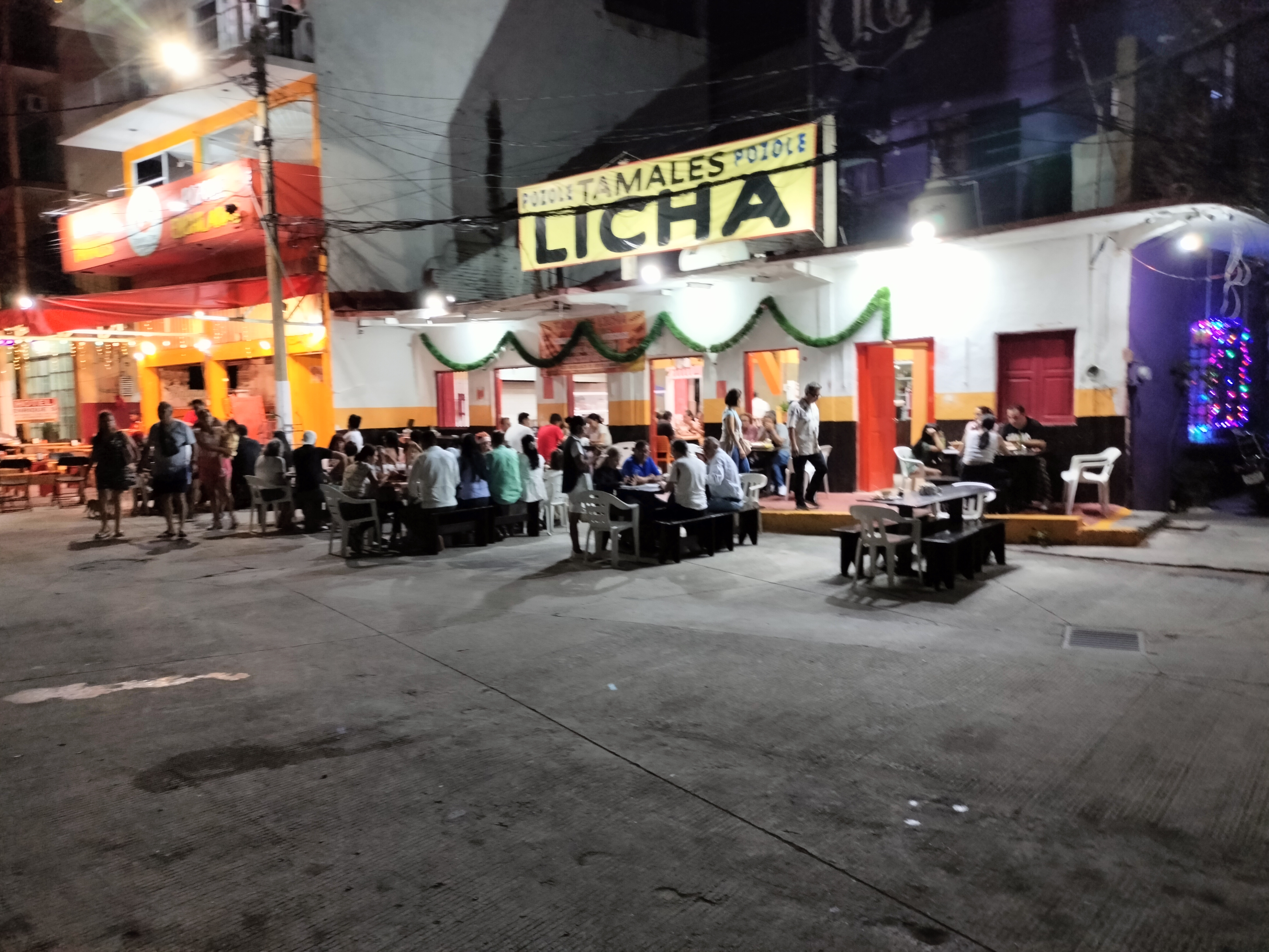 Pozole y Tamales Licha image 4