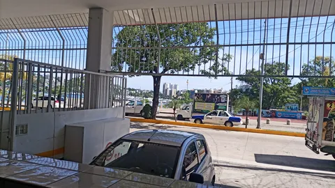 Pollo Felíz Acapulco image 6