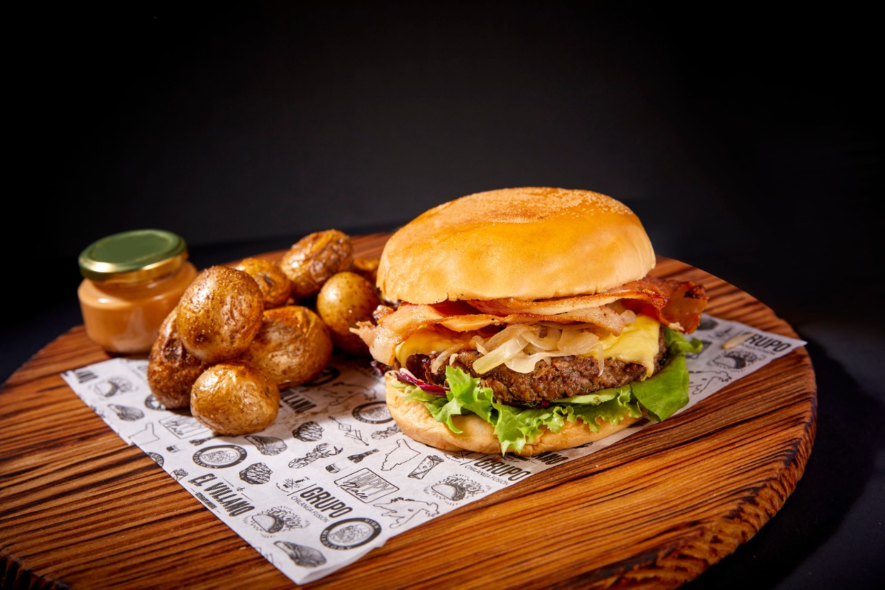 El Villano Cocina de Brasa image 5