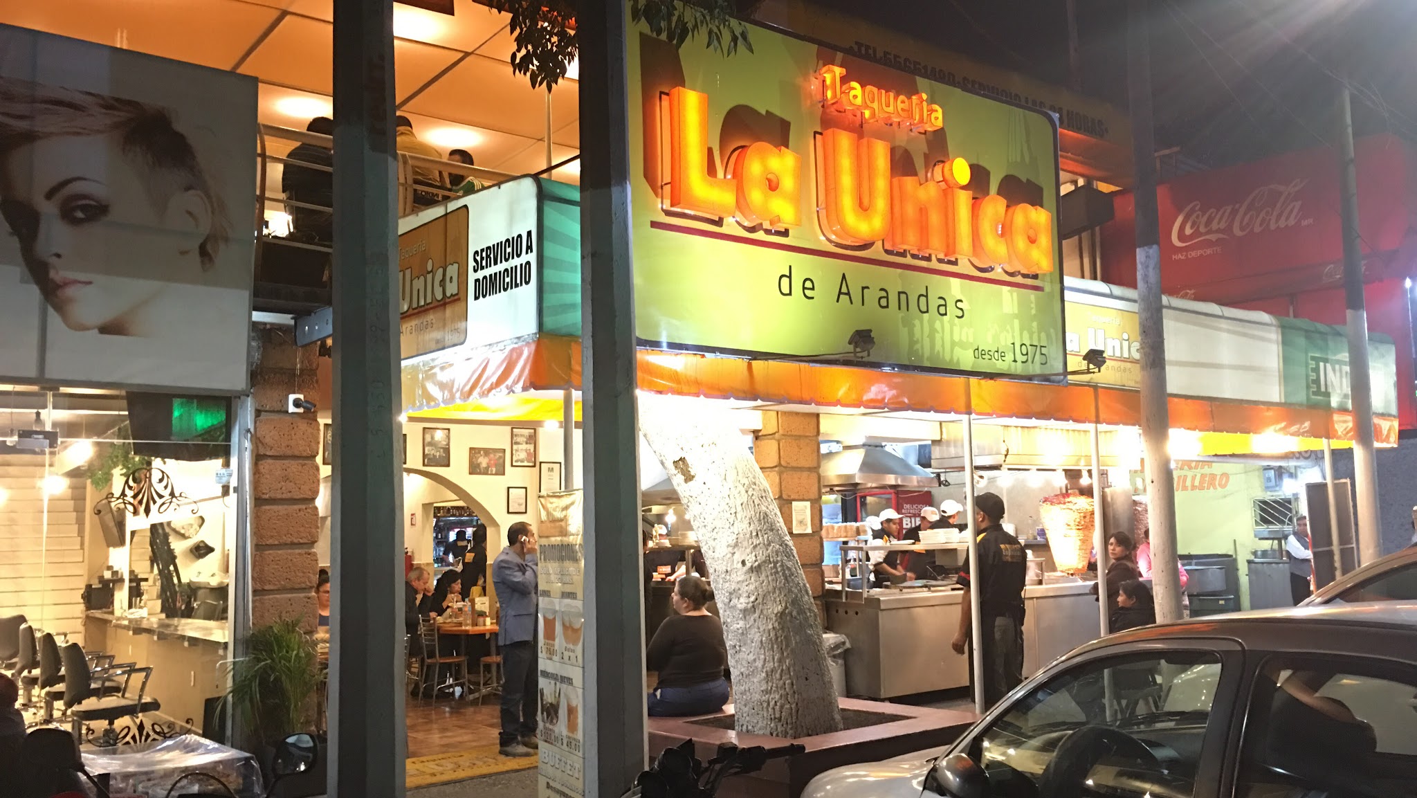 Taquería La Única image 1