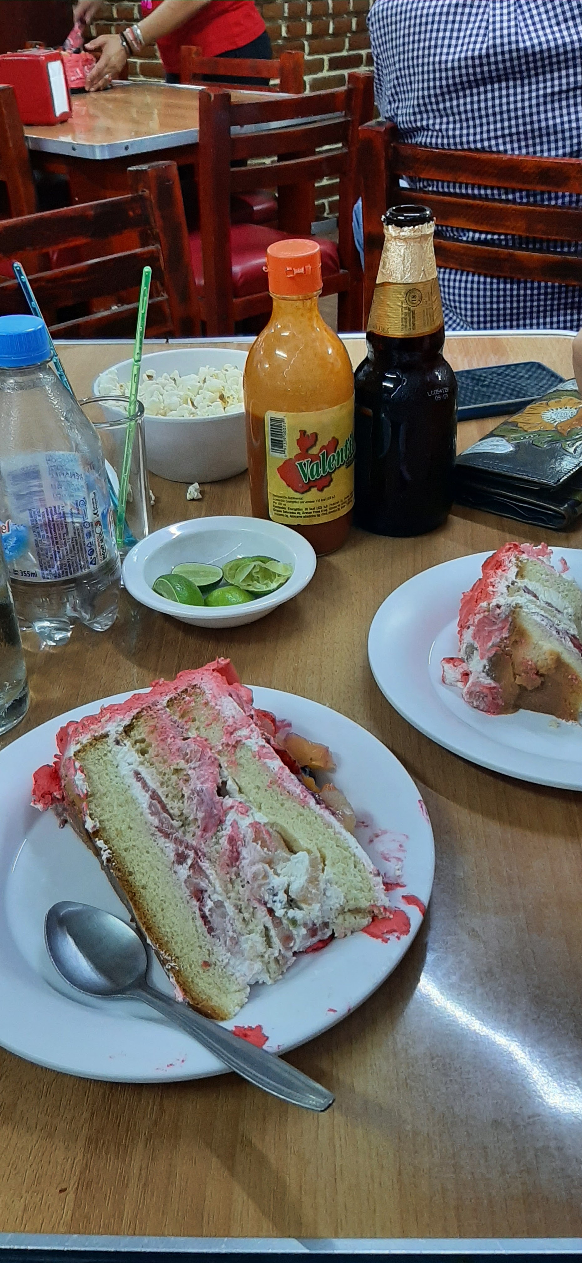 La Complaciente Restaurante & Bar image 2