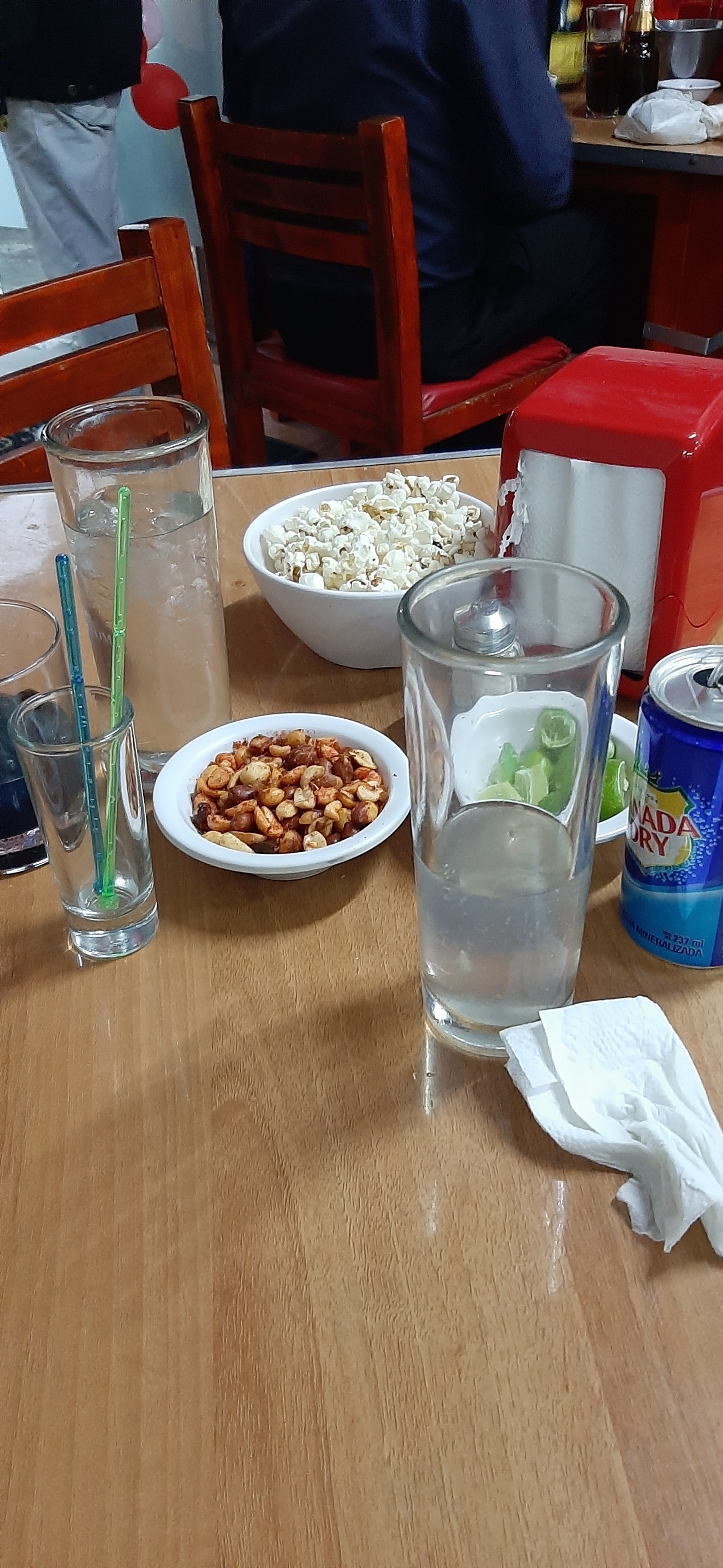 La Complaciente Restaurante & Bar image 5