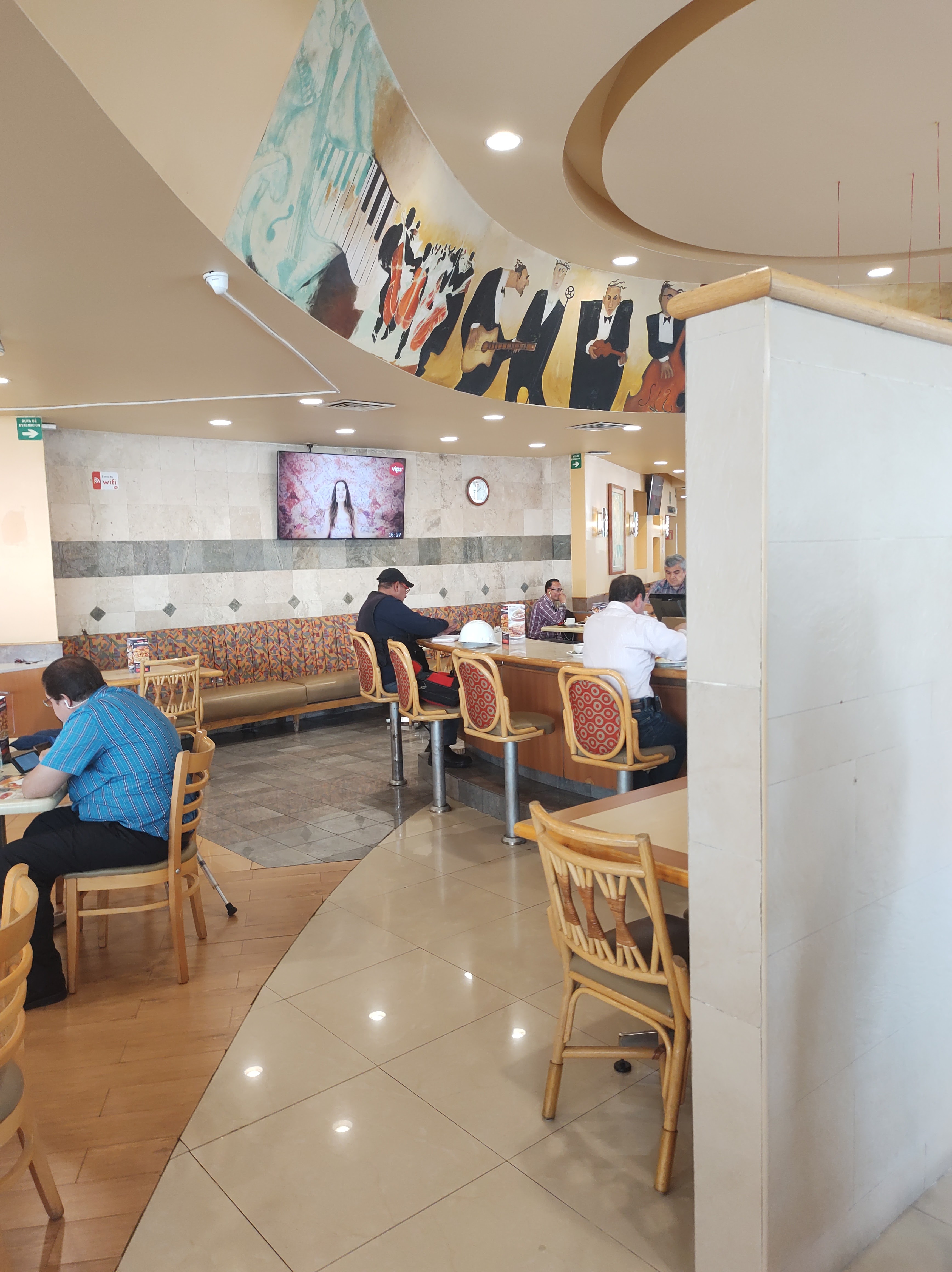 Vips Tlalnepantla image 3