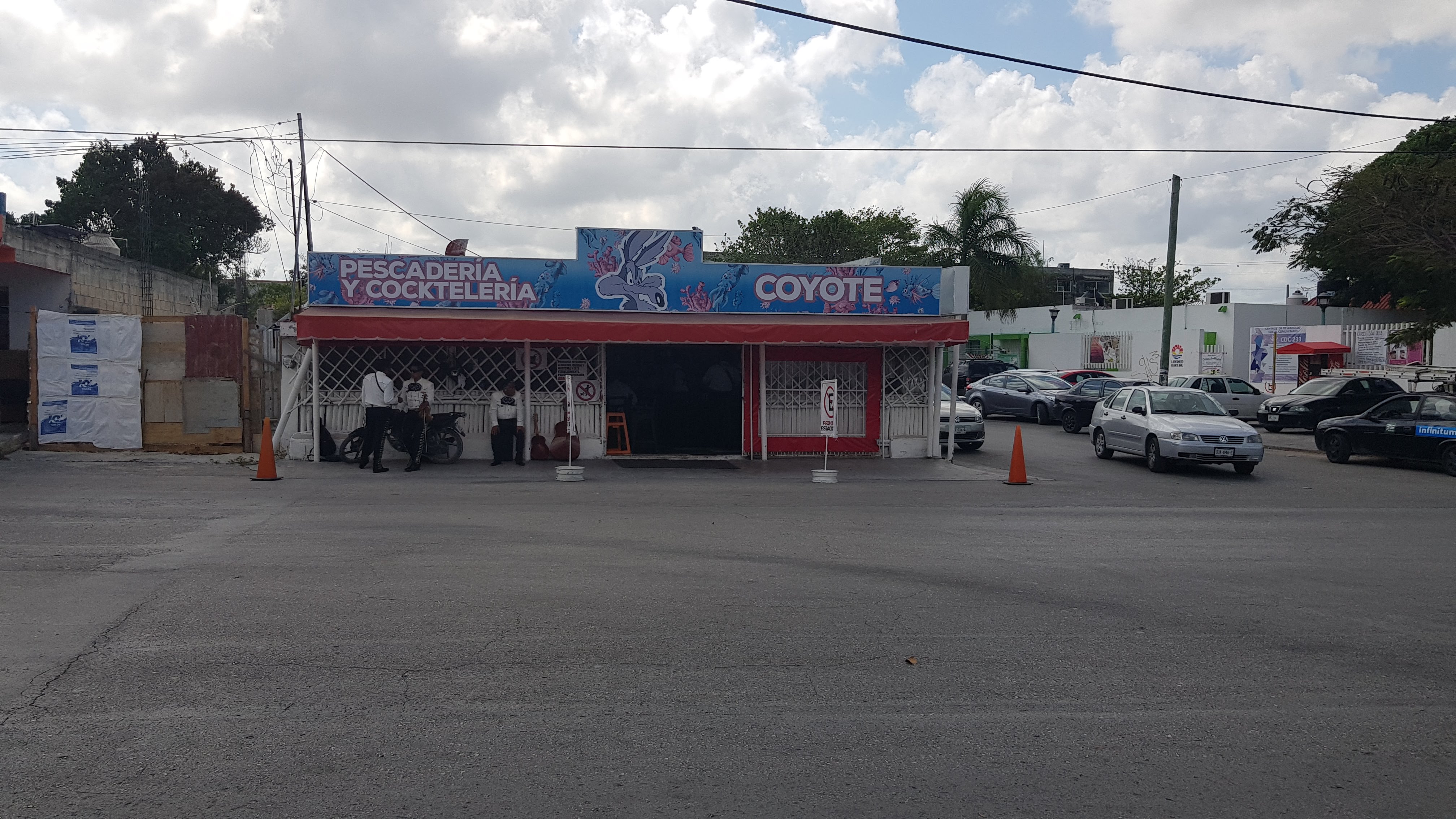 El Coyote ll image 1