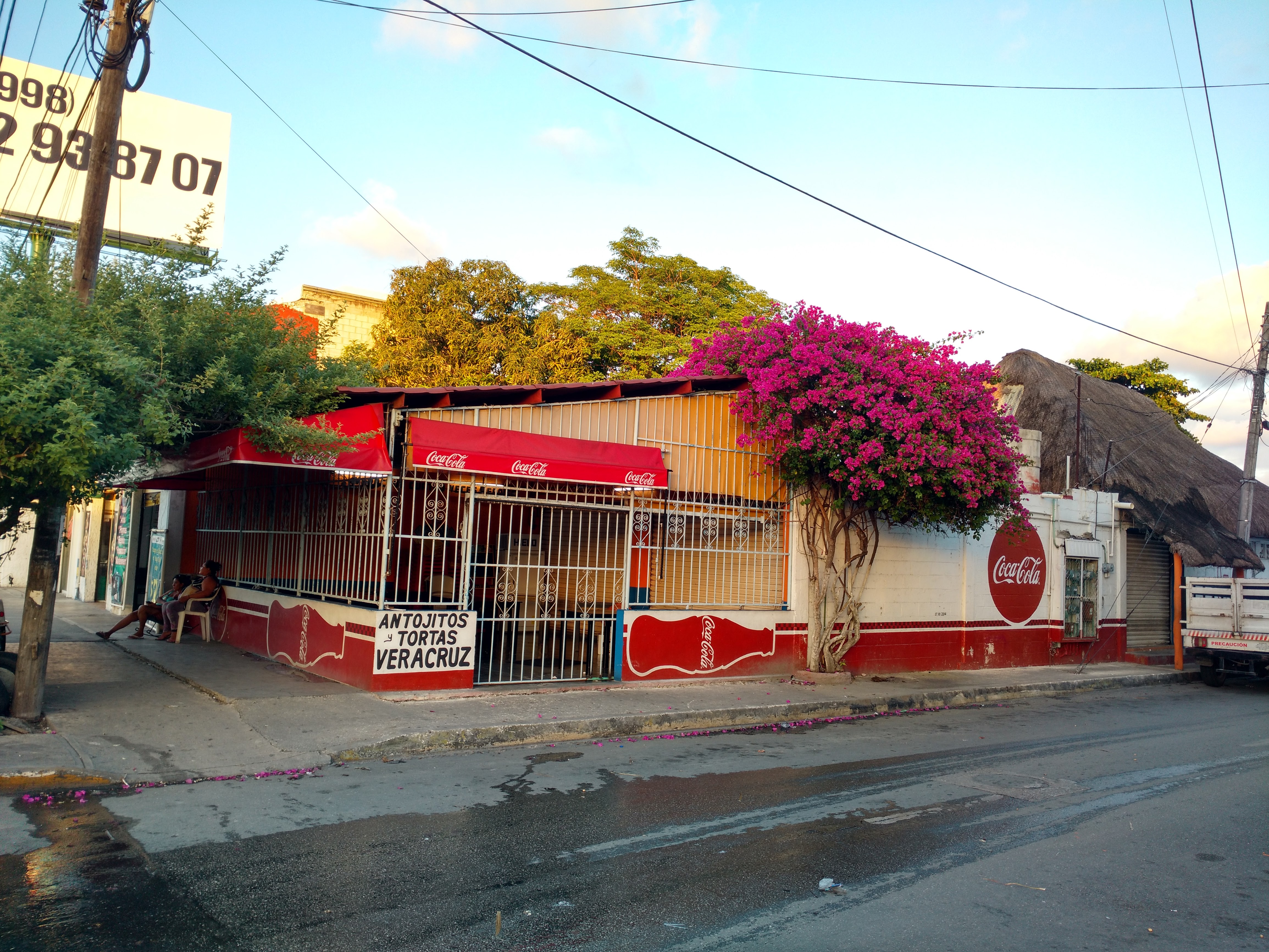 Antojitos y Tortas Veracruz image 1