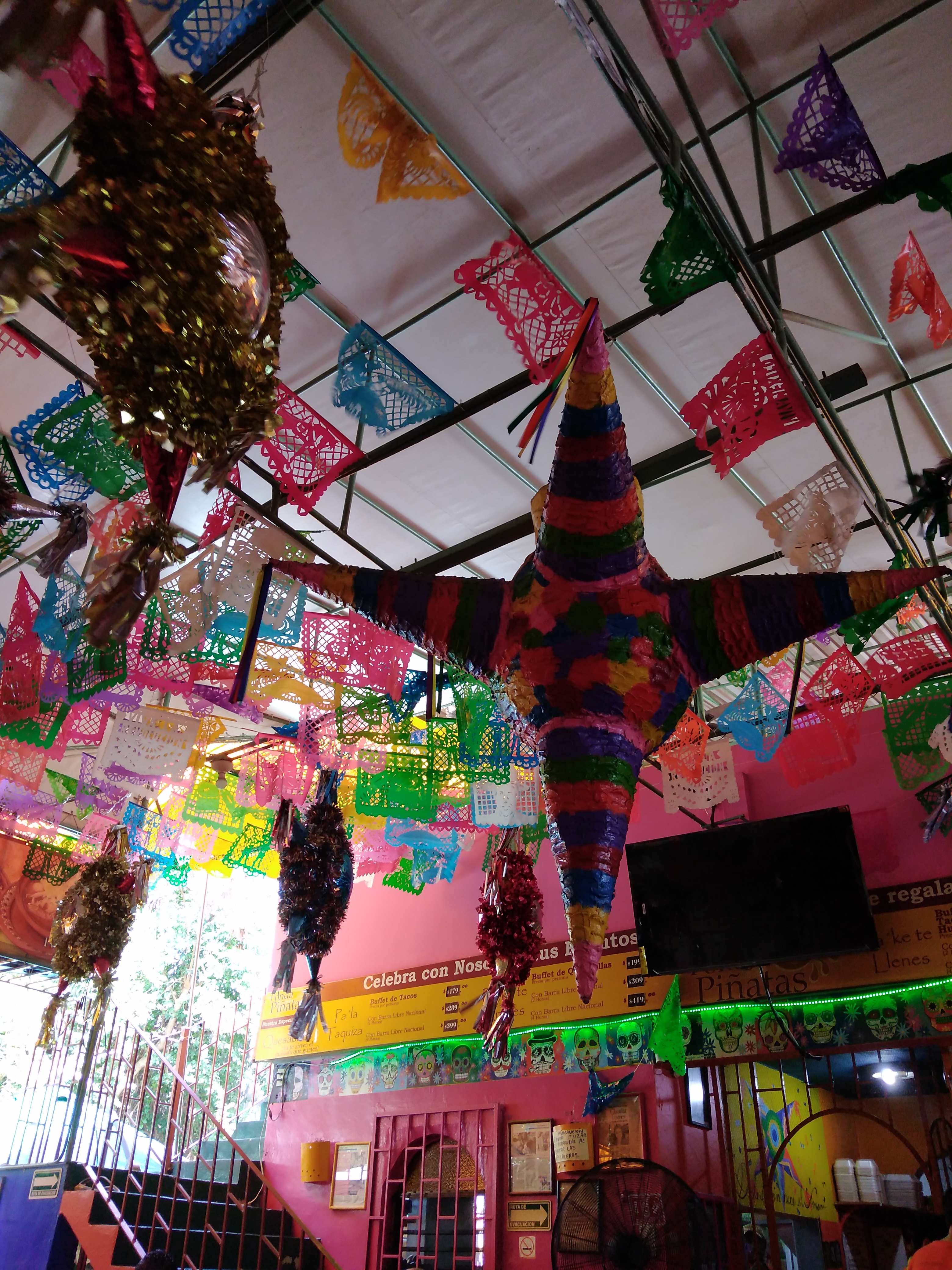 Restaurante La Fonda de las Piñatas image 8