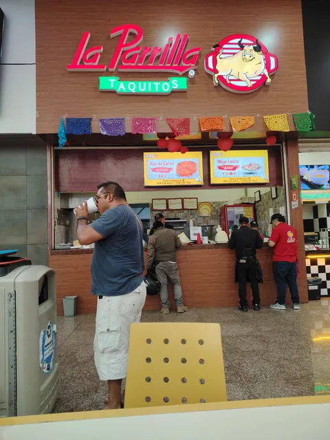 La Parrilla Cancún Mall image 3