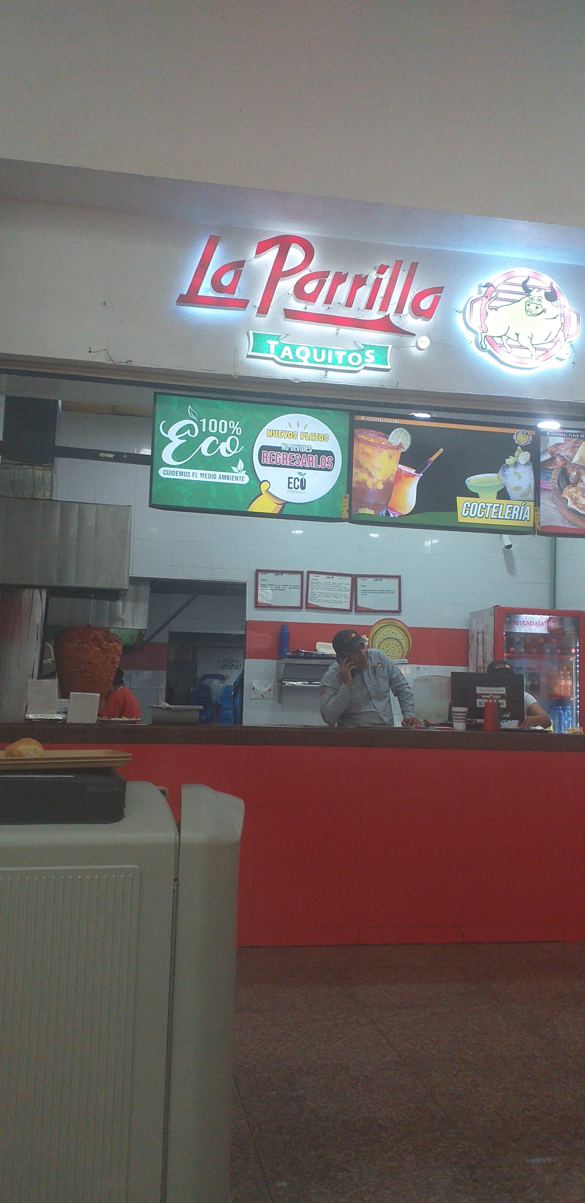 La Parrilla Cancún Mall image 10