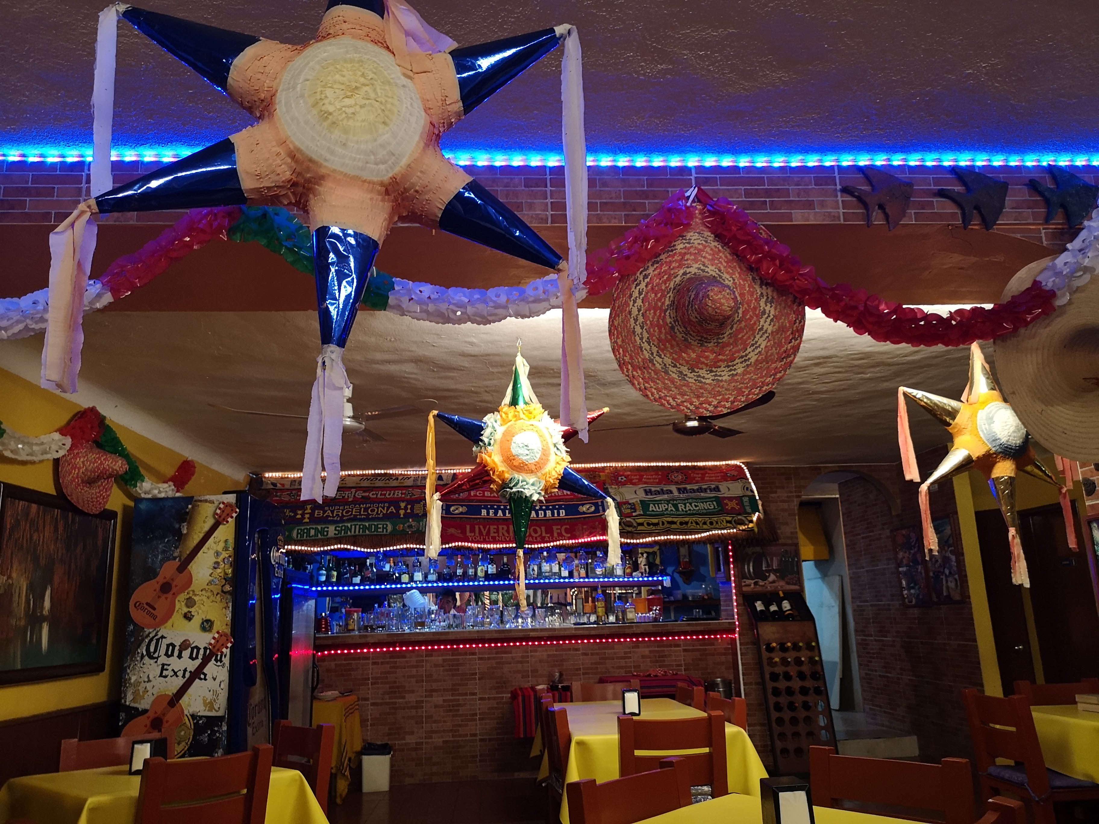 Altamar Bar and Restaurant image 4