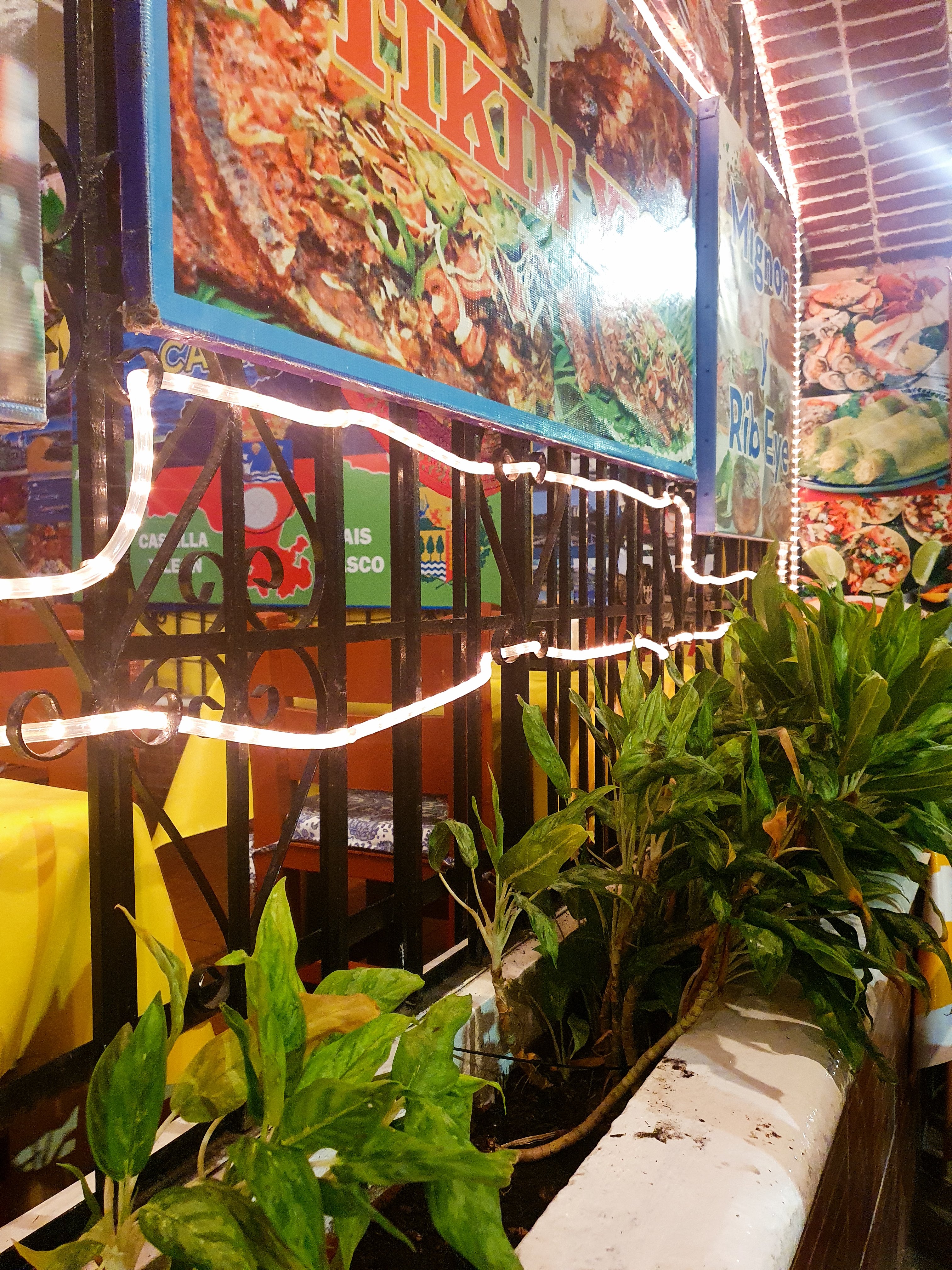 Altamar Bar and Restaurant image 9