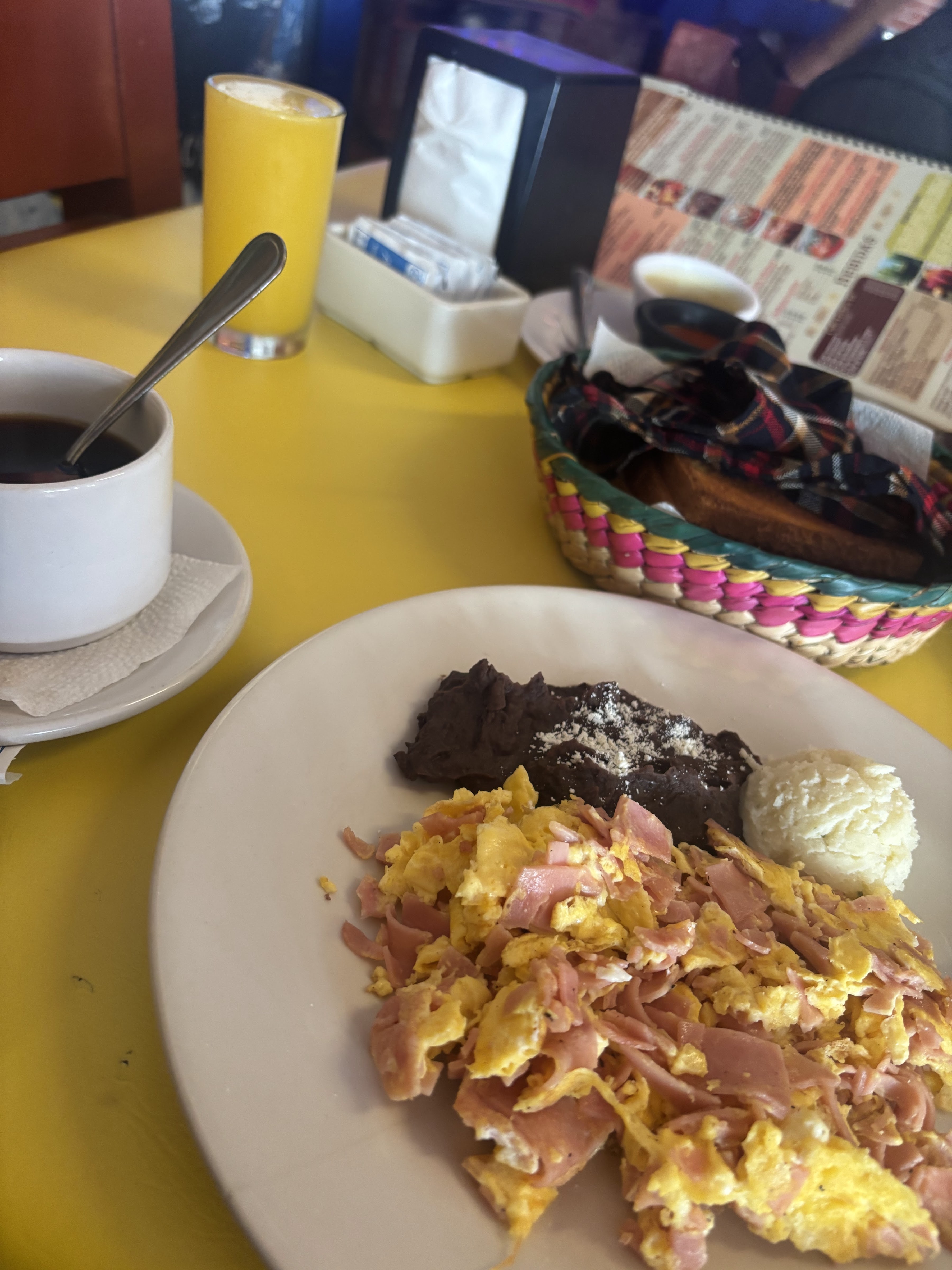 Altamar Bar and Restaurant image 10