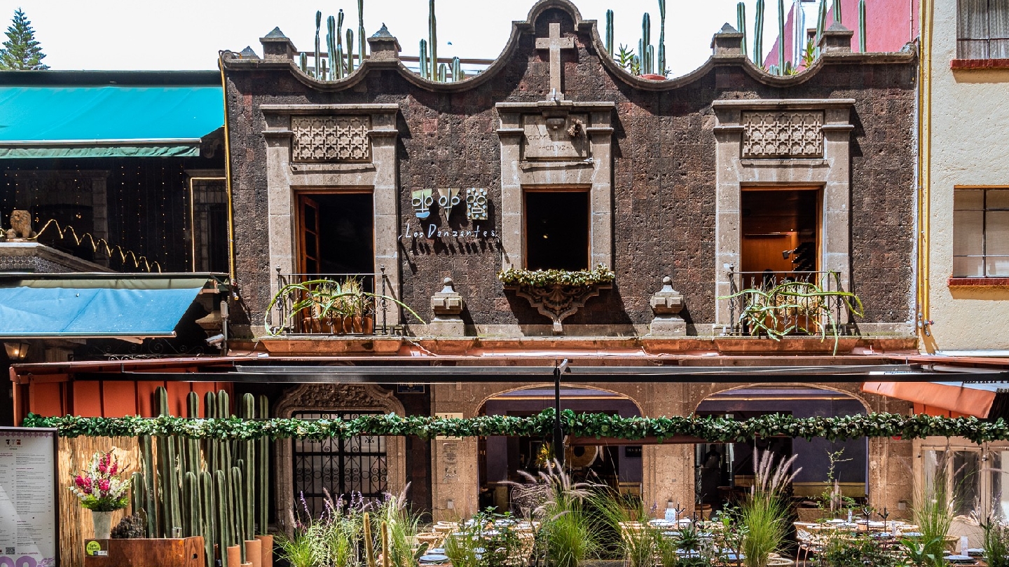 Los Danzantes image 5