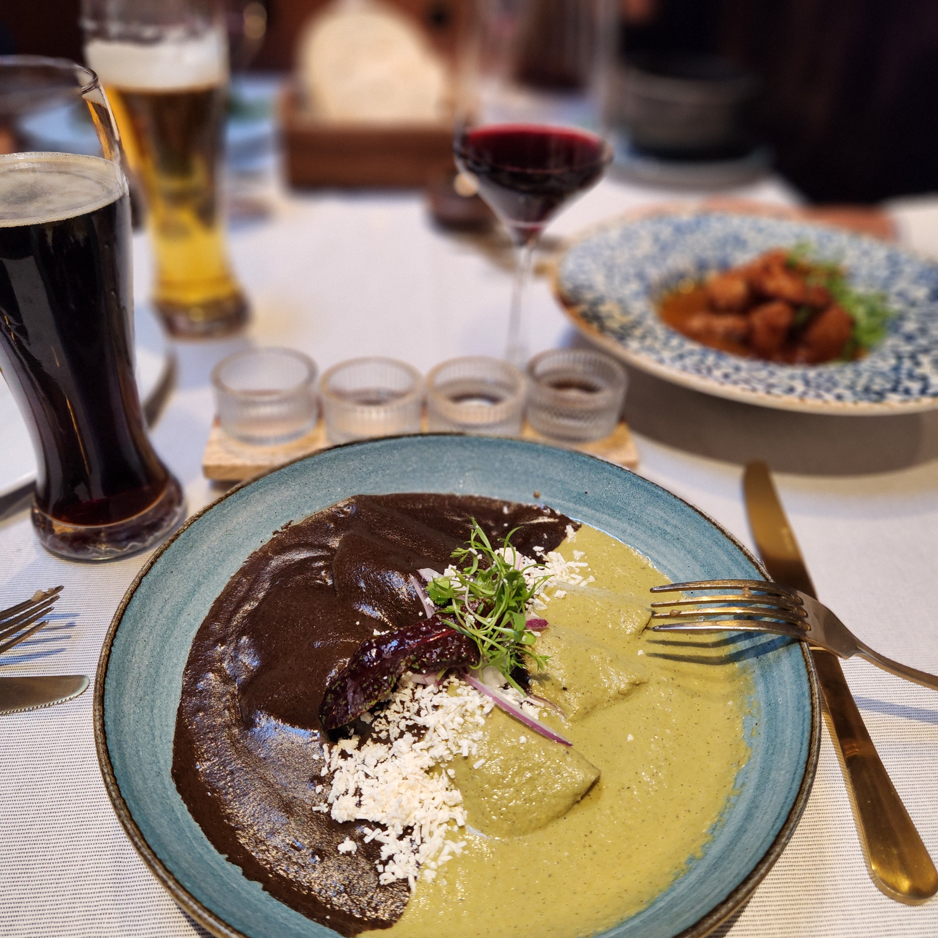 Los Danzantes image 7